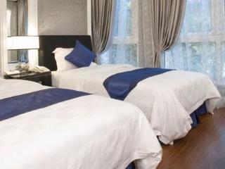 Victor Gallery & Hotel