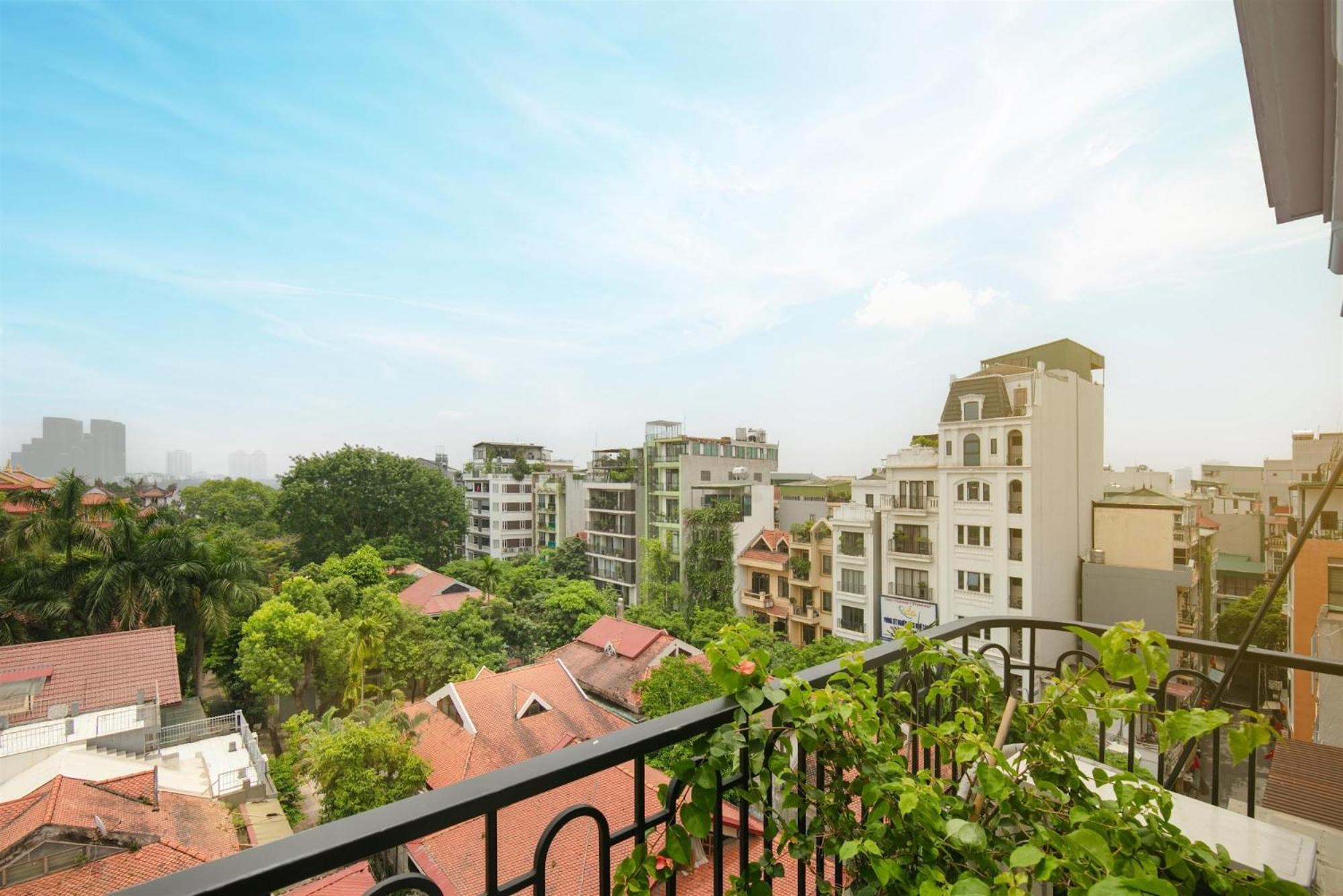 Westlake Lion Boutique Hanoi