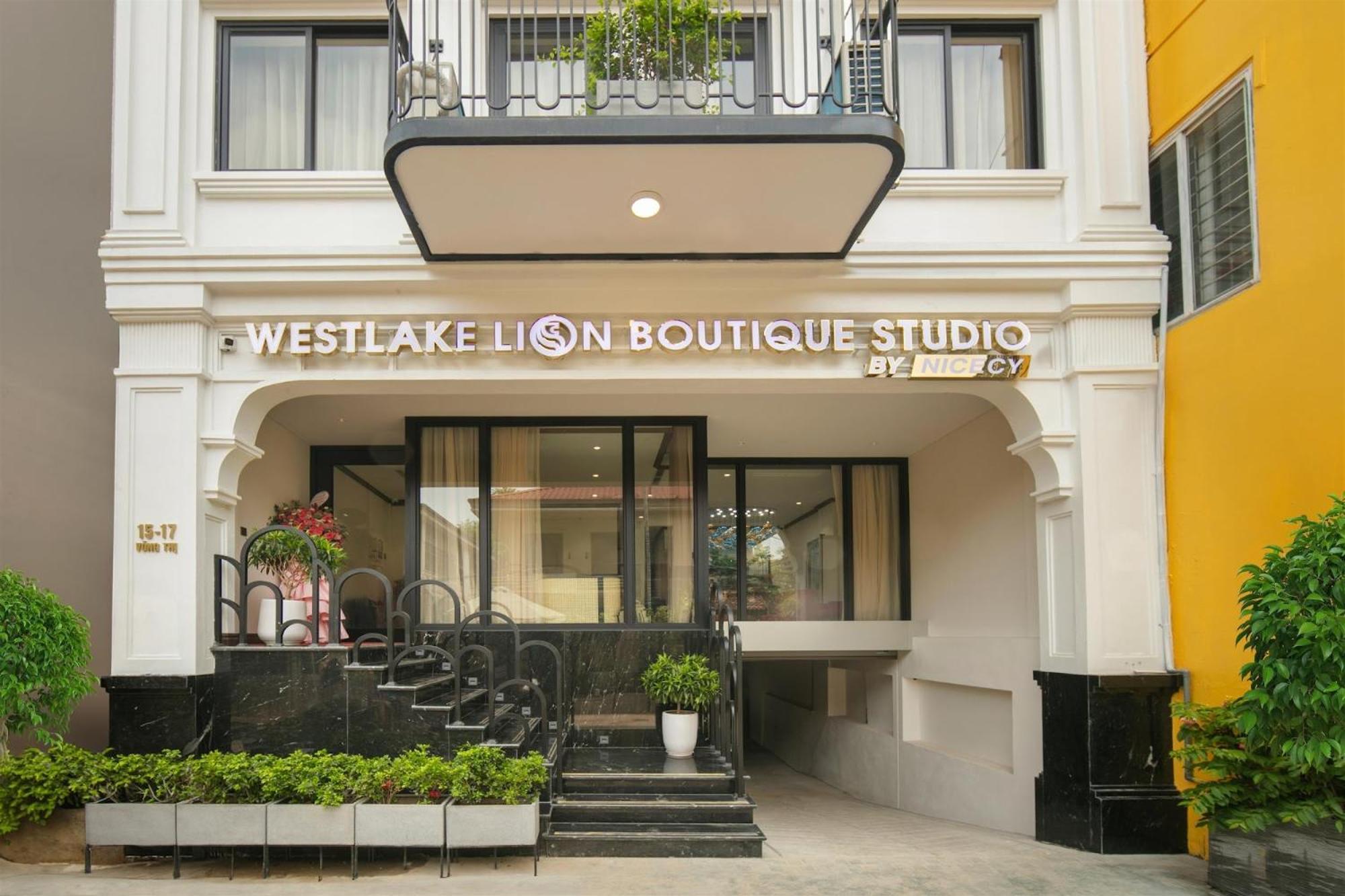 Westlake Lion Boutique Hotel *
