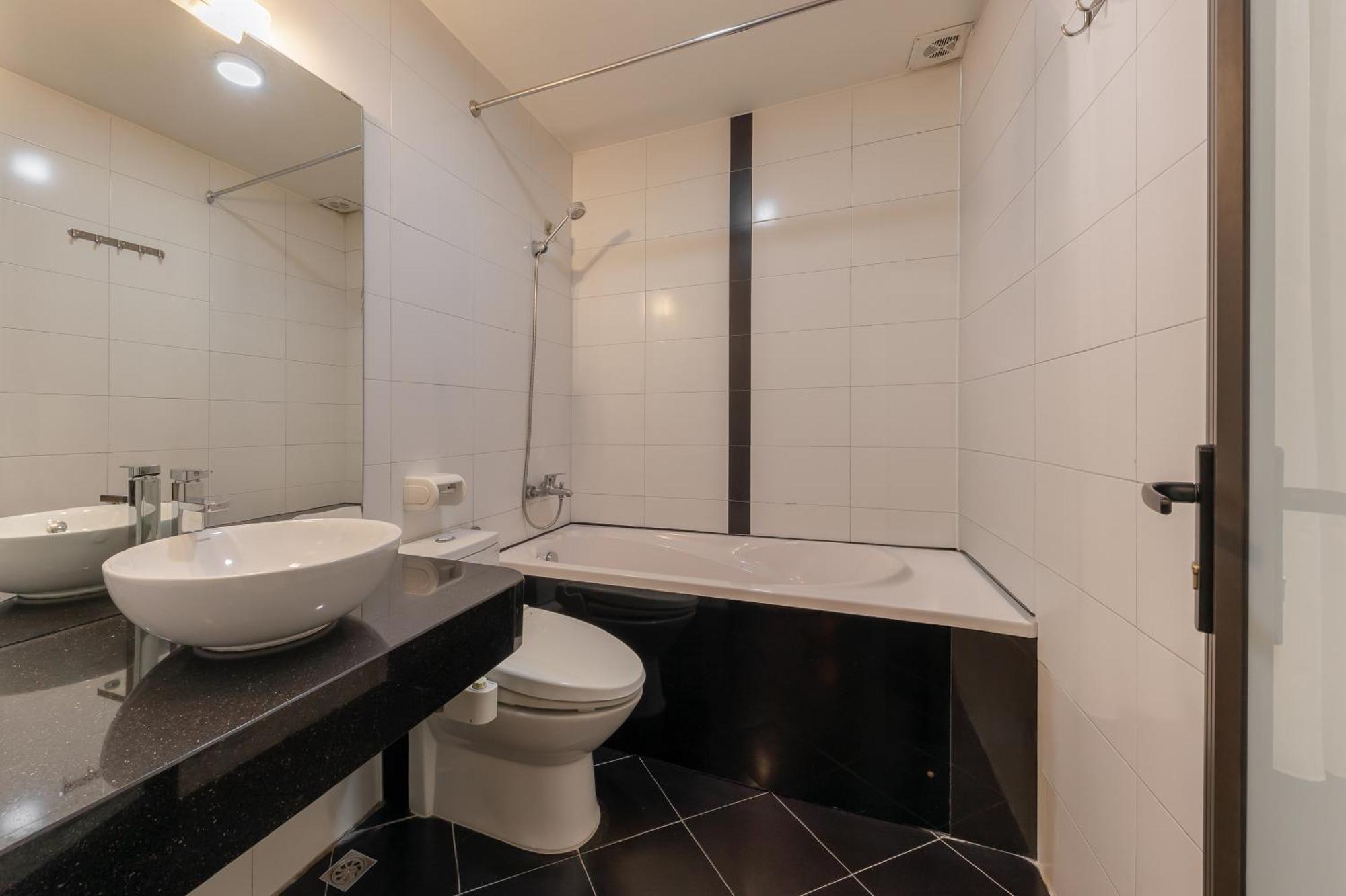 Azumaya Ba Trung 1 Hotel 3*