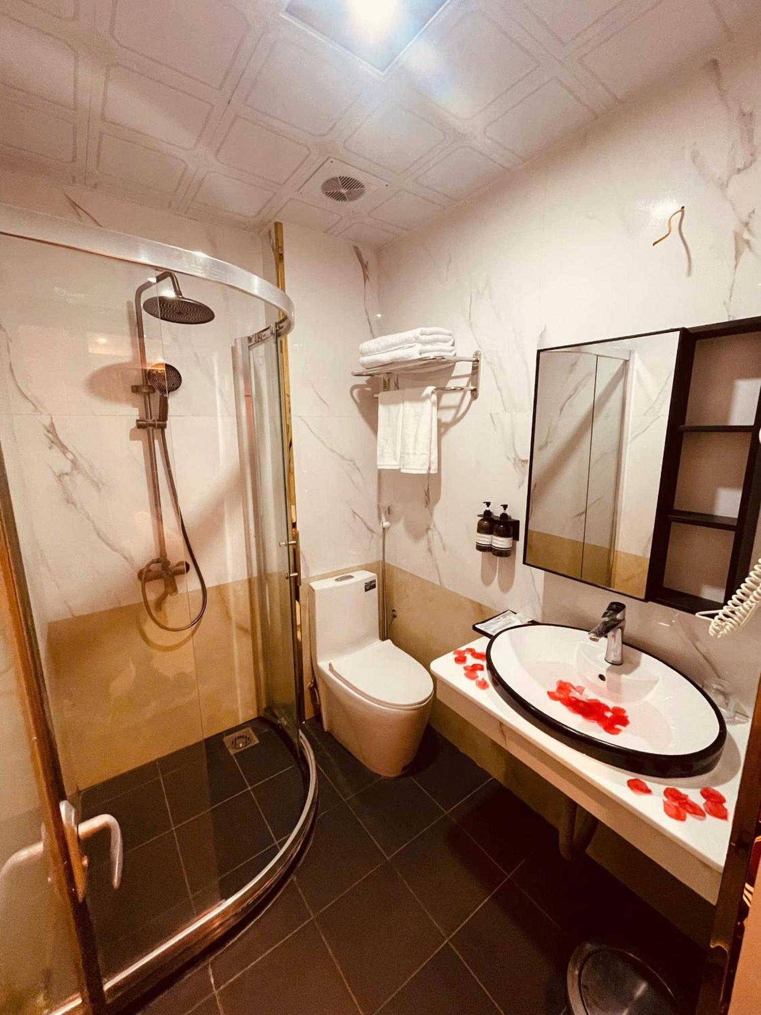 Hotel Nam Cuong X 3*