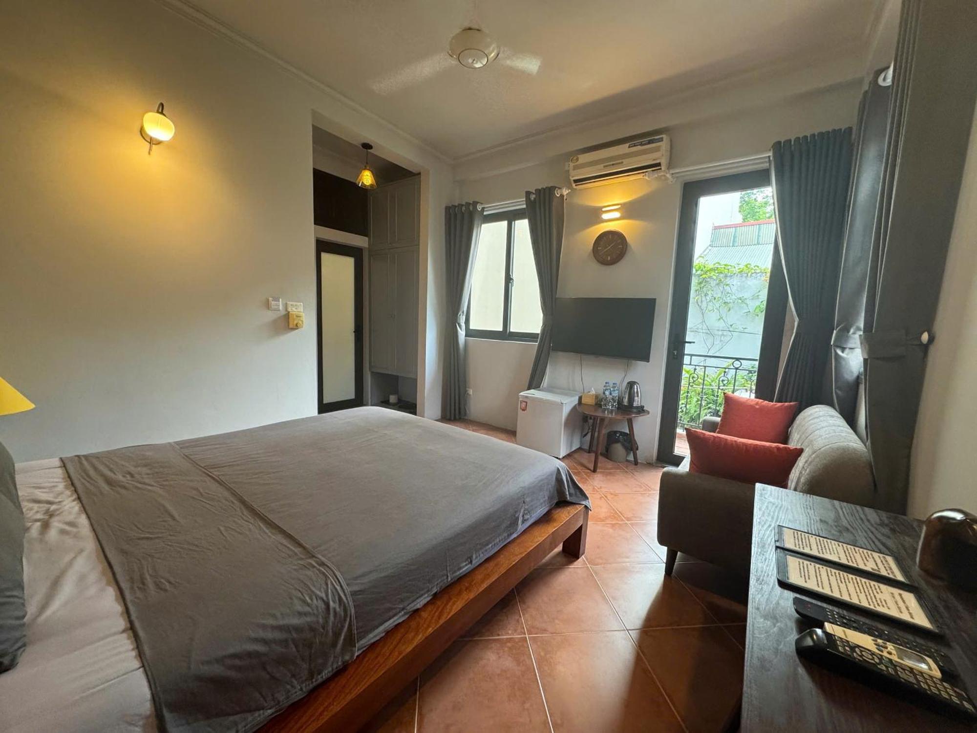 T Balcony Homestay *
