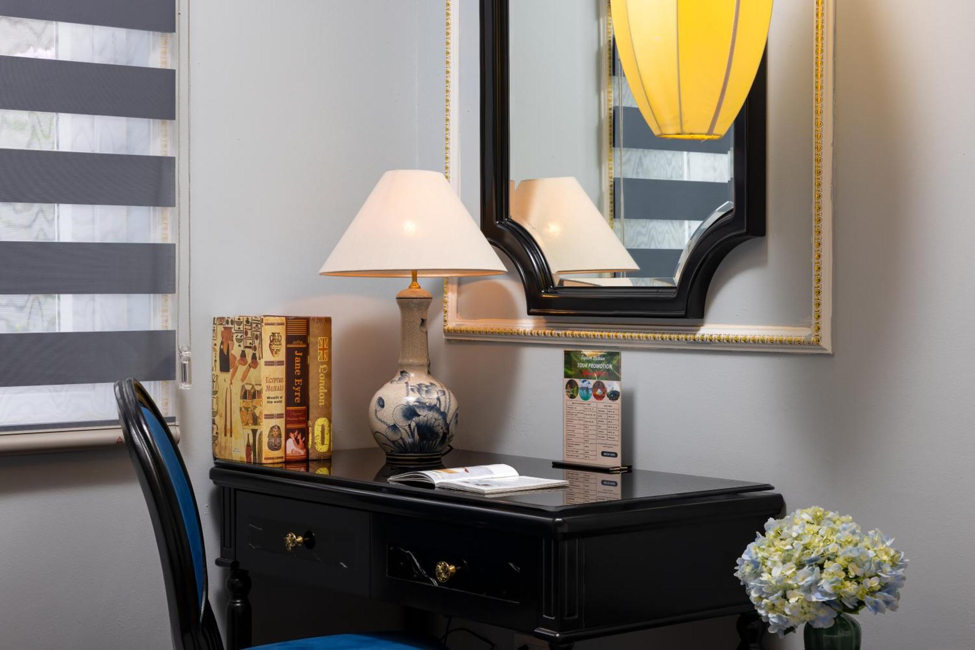 Golden Legend Boutique Hotel