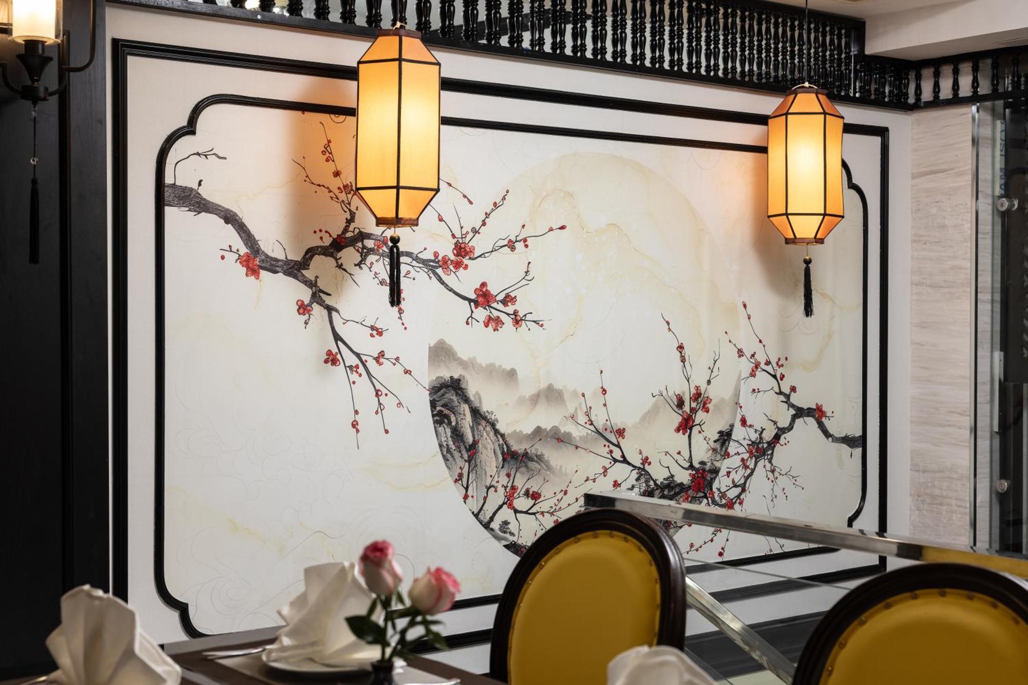 Golden Hotel 4*