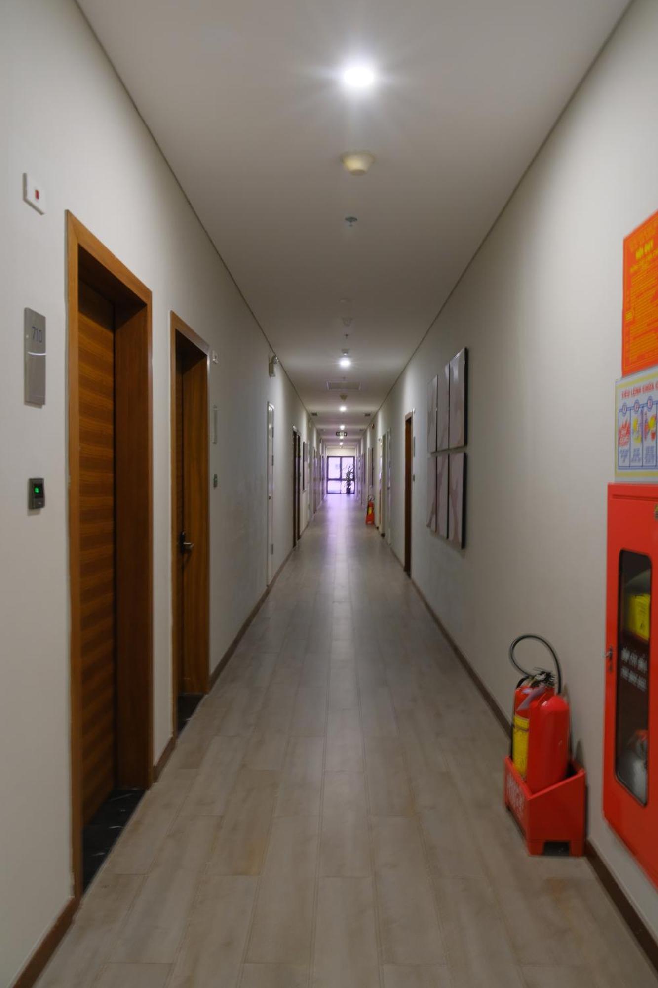 Pentstudio_5stars_westlake_luxury