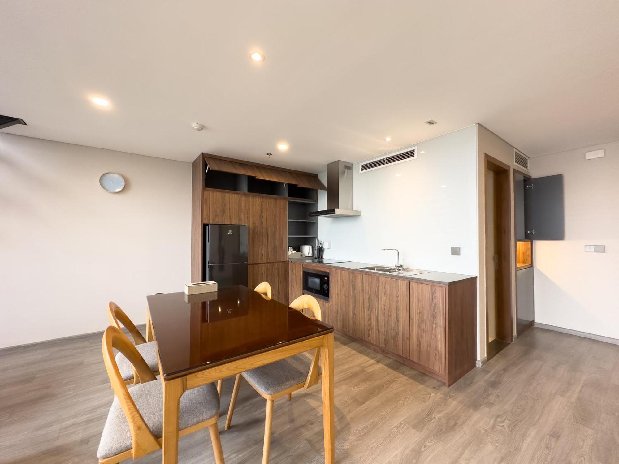 Aparthotel Pentstudio West Nikomix 75m2 Hanoi