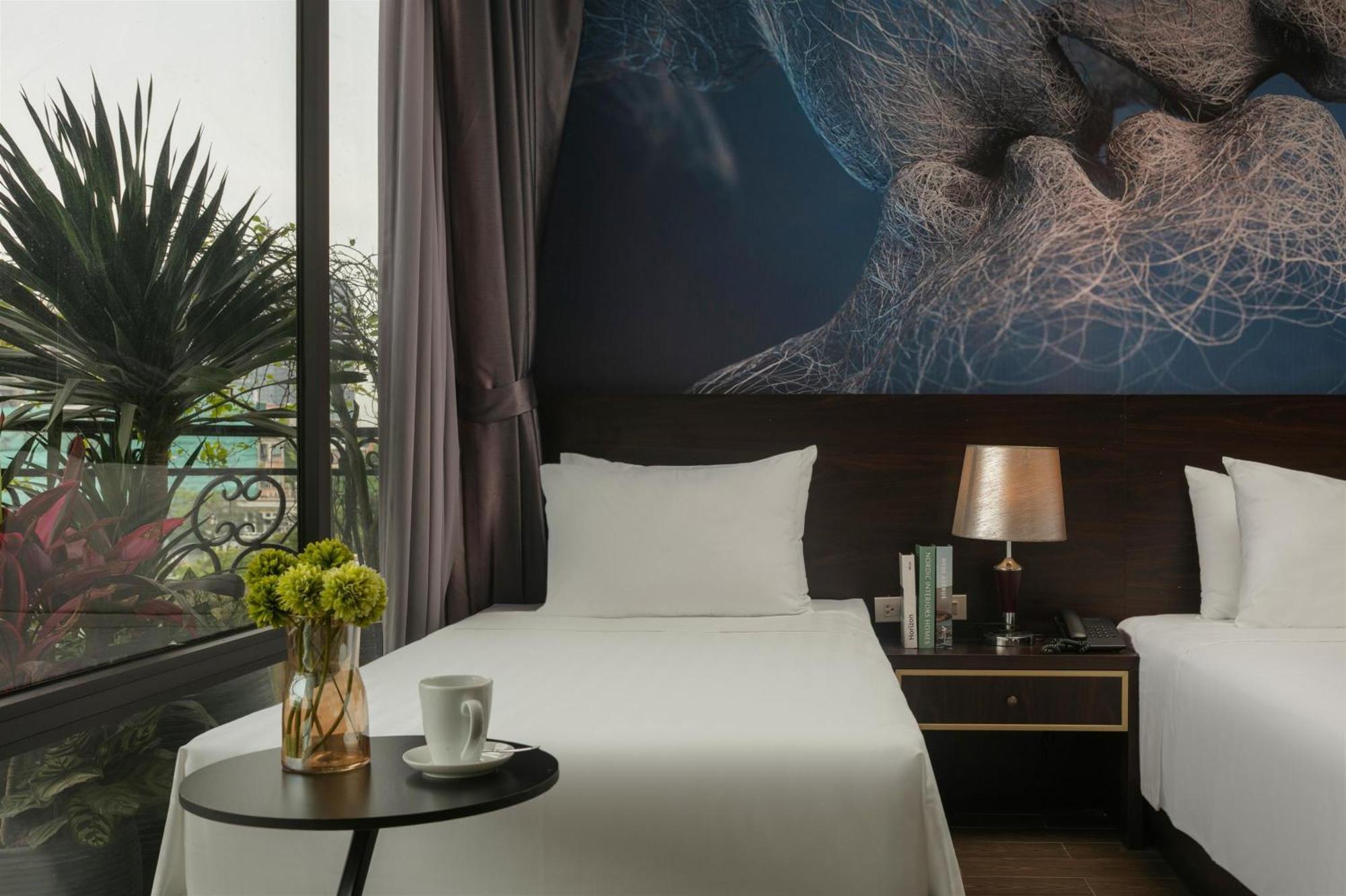 Westlake Pearl & 70 Xuan Dieu - By Pegasy Group 4* Hanoi
