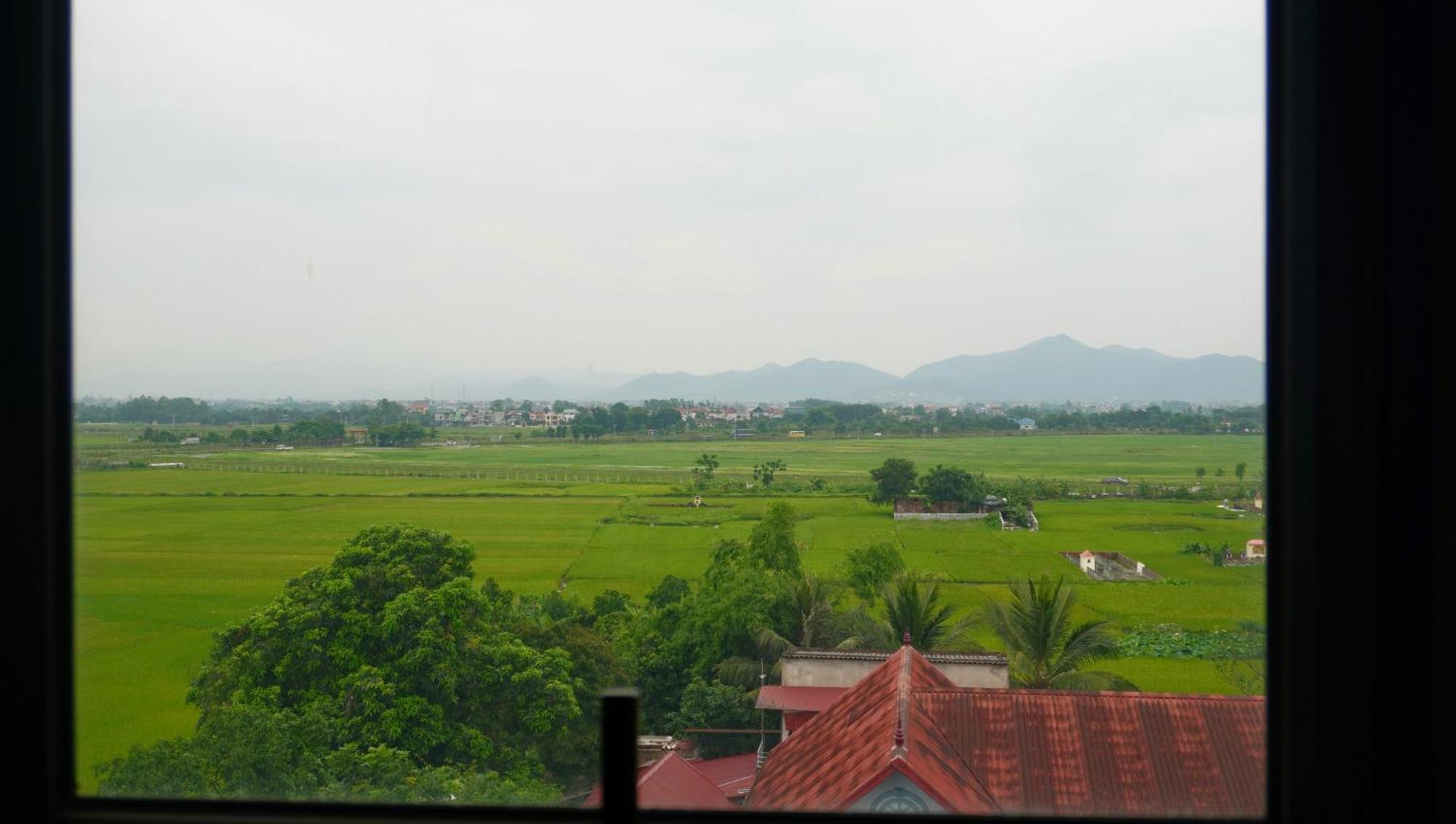 Hotel Jademay Airport 3*