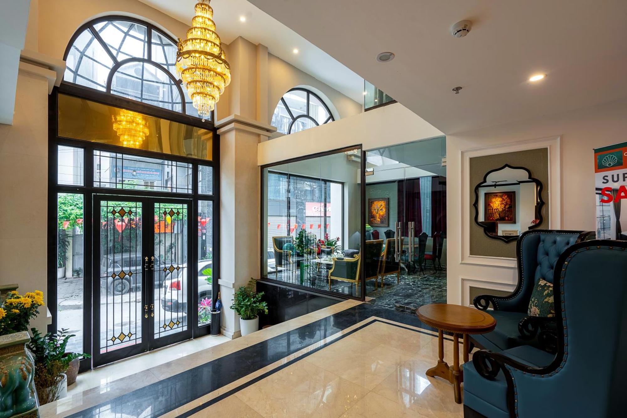 Charmpearl & Aparthotel 4*