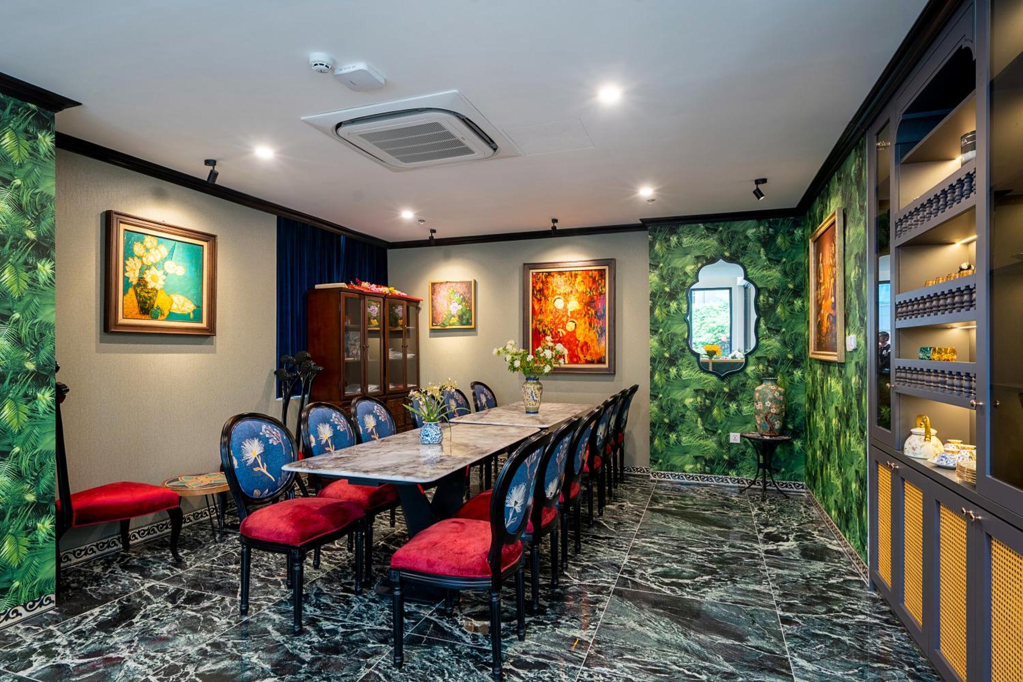 Aparthotel Charmpearl & 4*