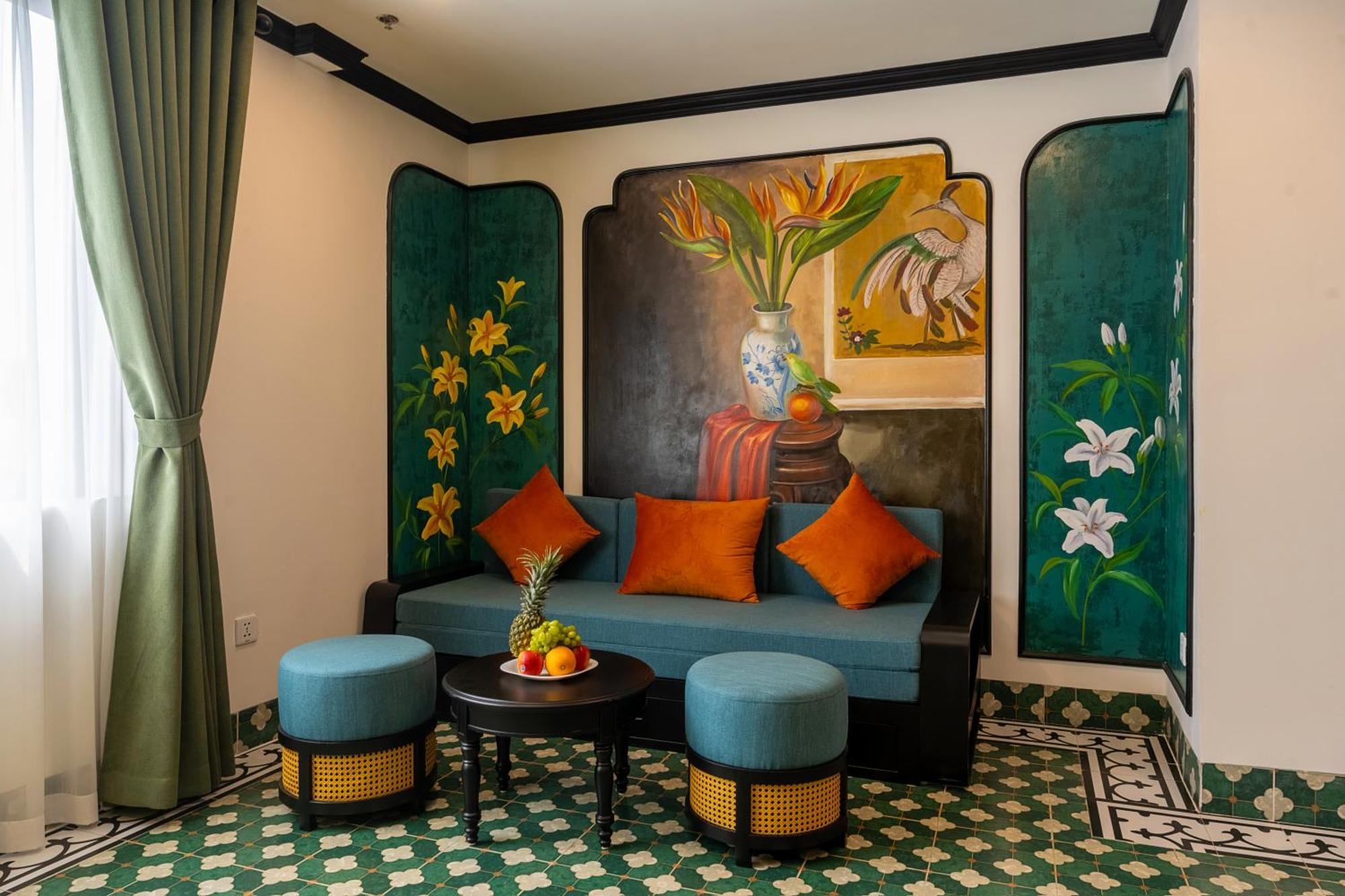 Charmpearl & Aparthotel 4*