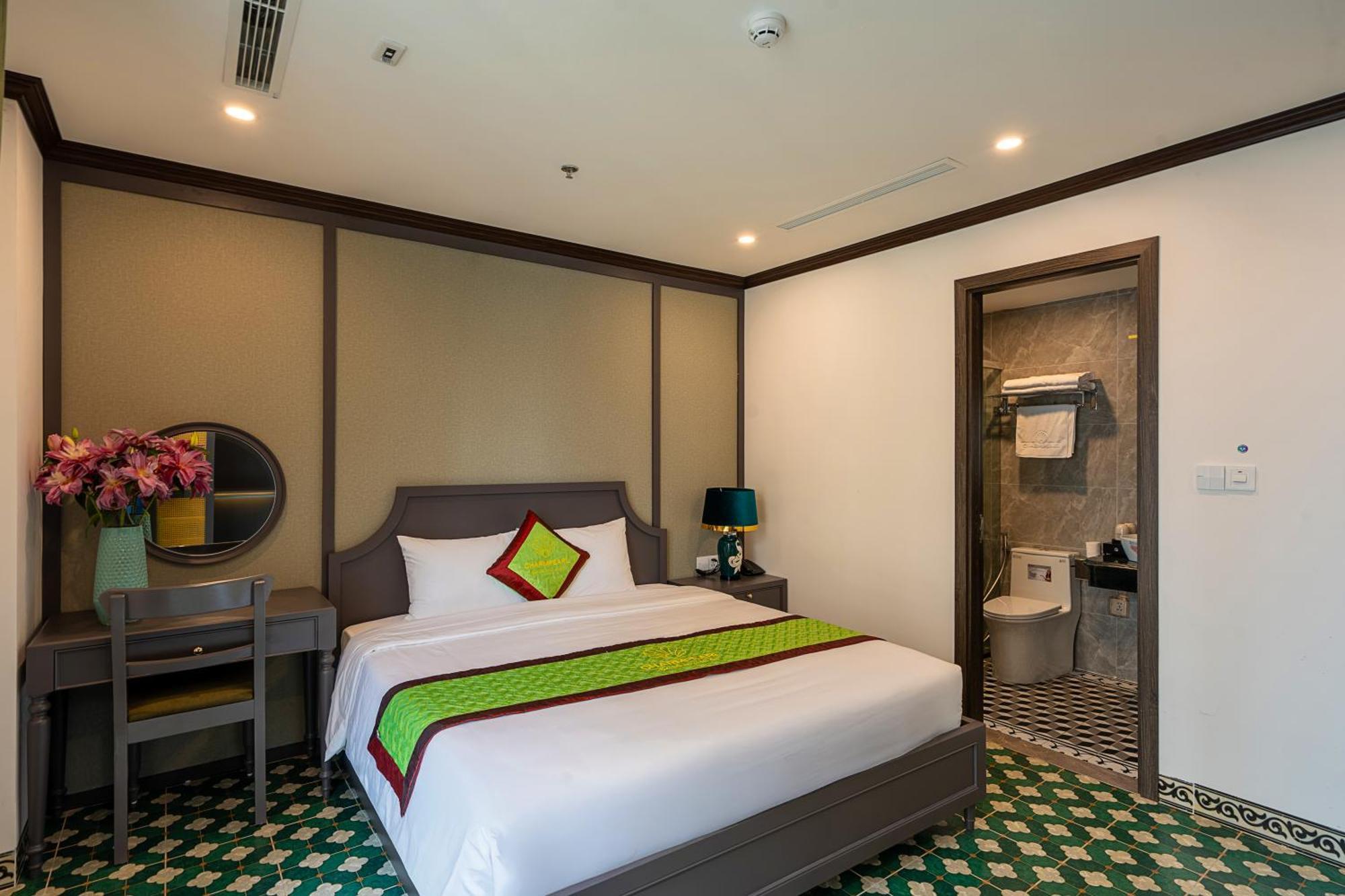 Aparthotel Charmpearl &