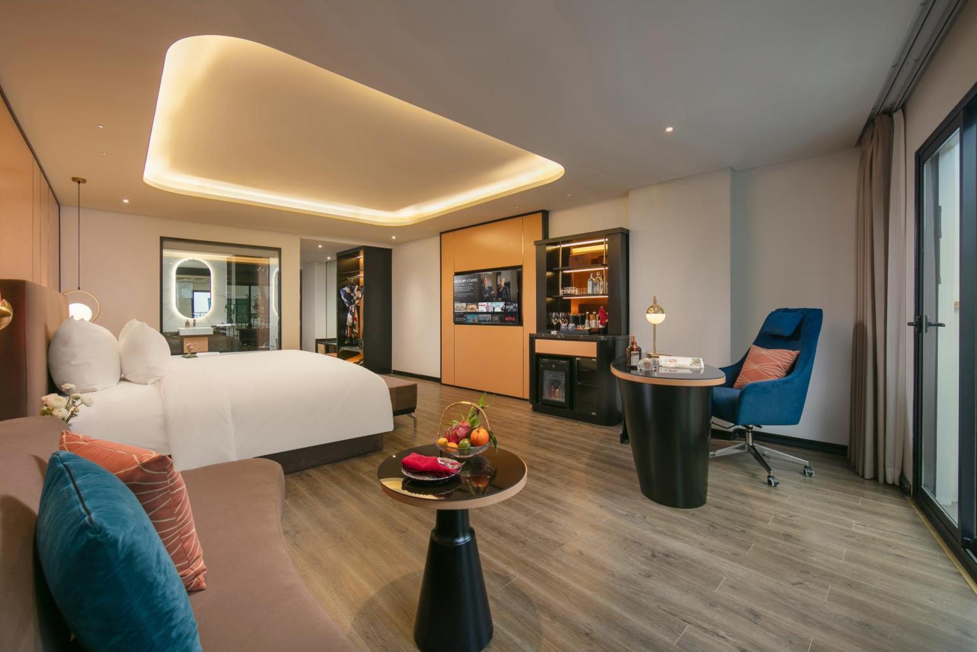 Khách sạn Aurora Oriental