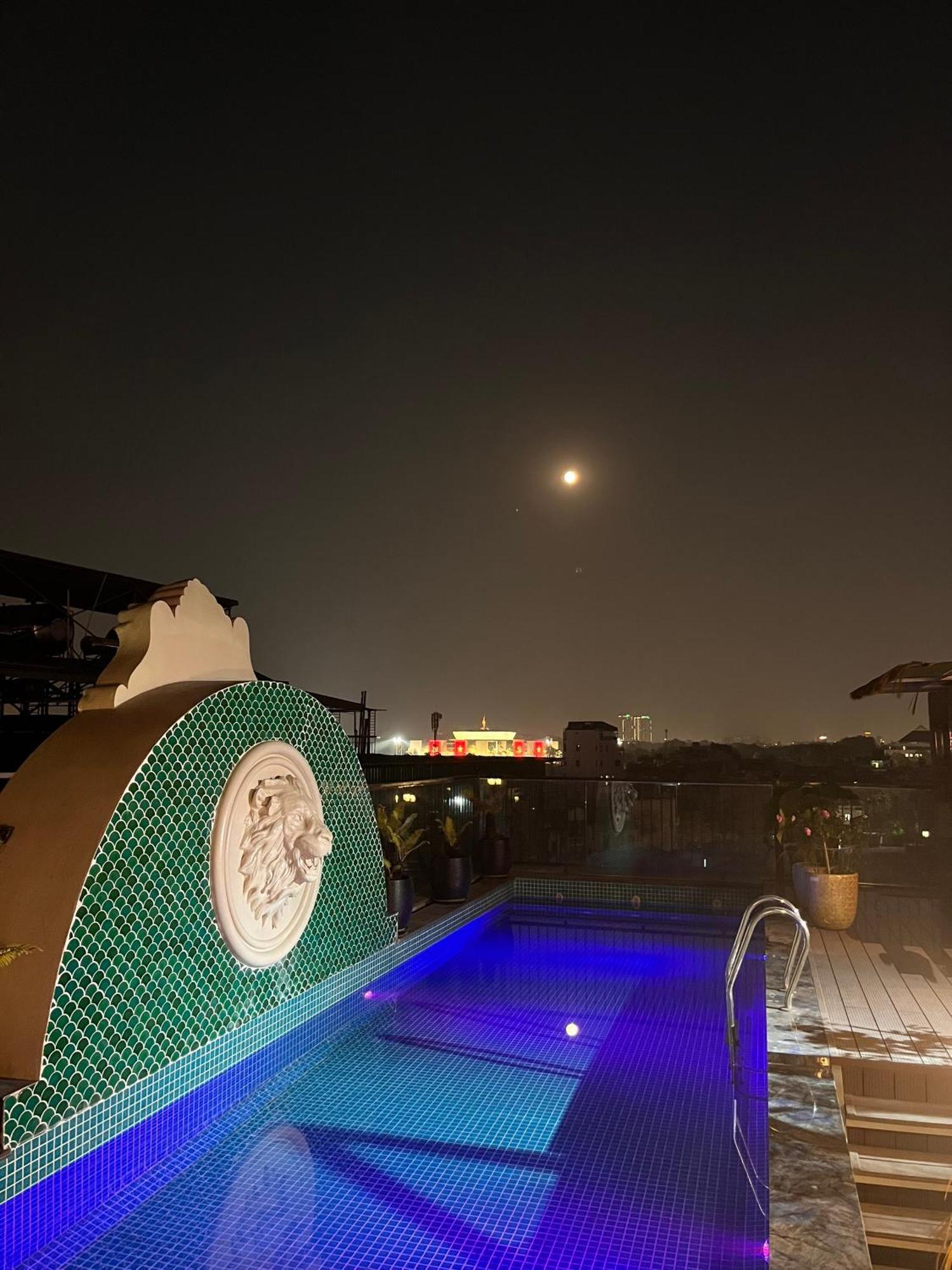 Charmpearl & 4* Hanoi