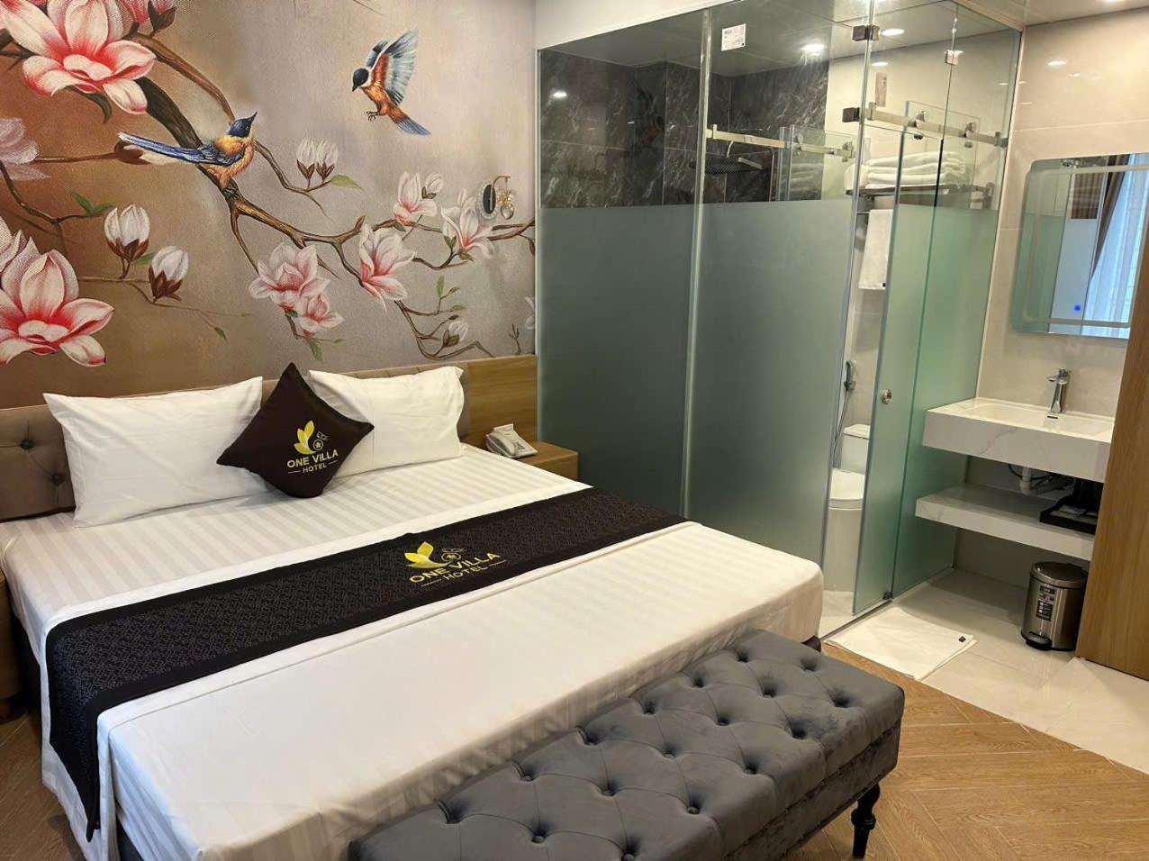 One 5 Ha Noi 4*
