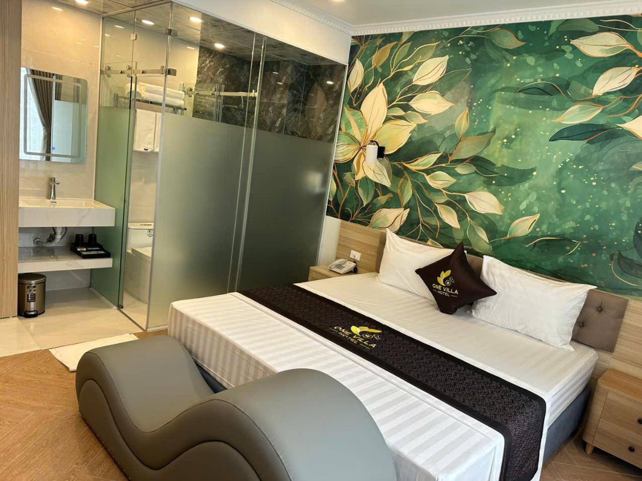 One 5 Ha Noi Hotel 4*