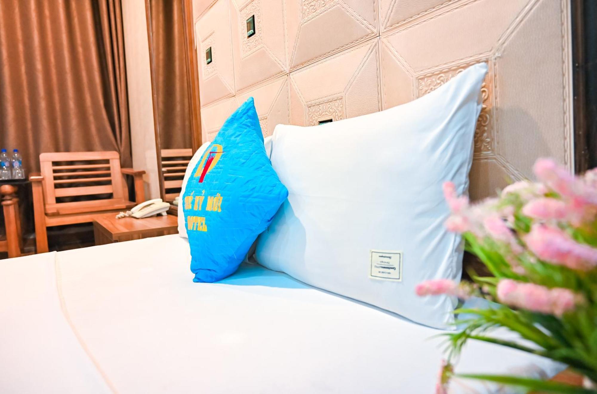Khach San The Ky Moi Aparthotel Hanoi