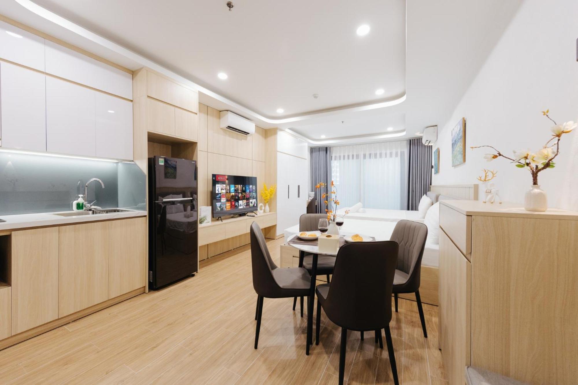 Wisteria Luxury * Hà Nội