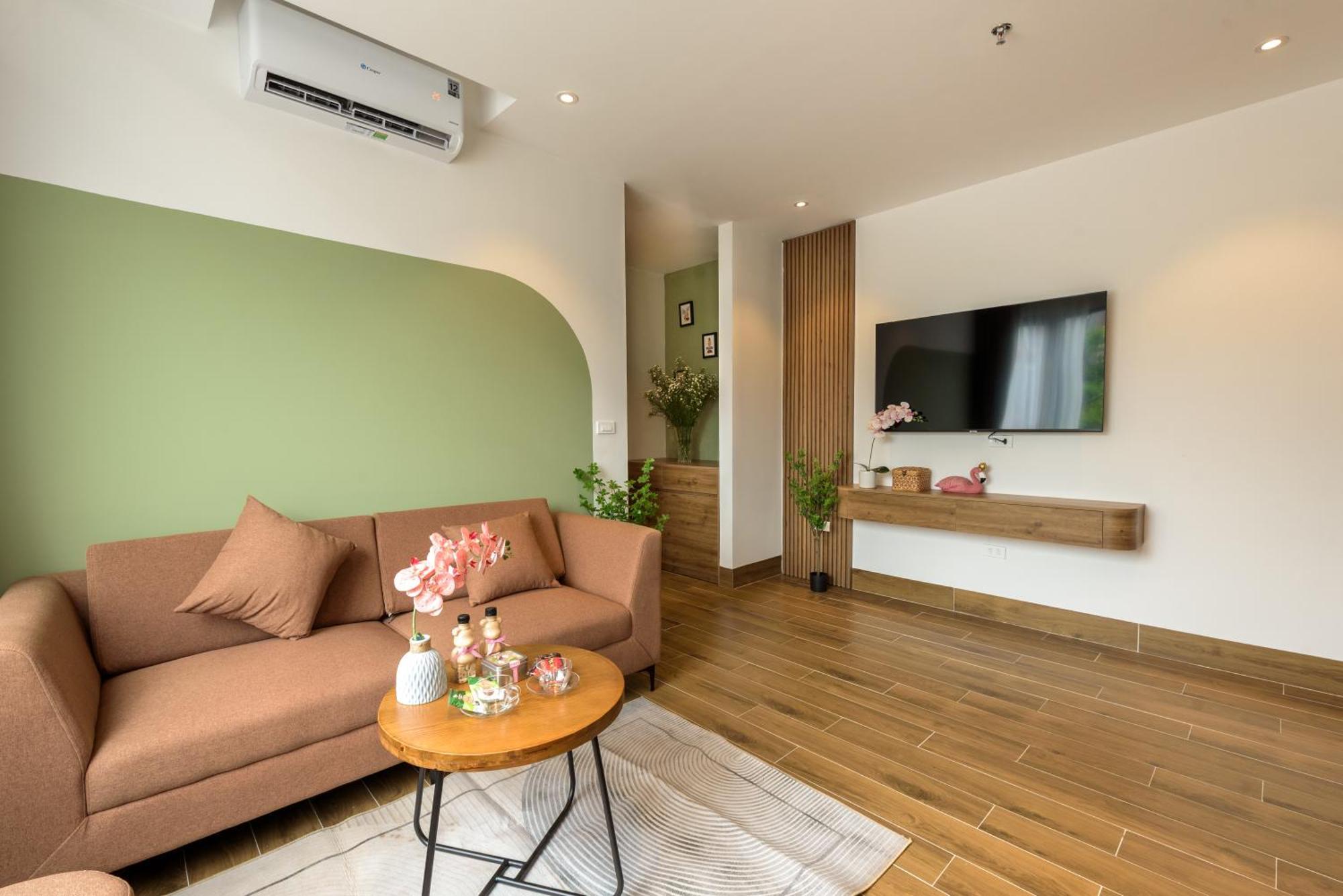 Crescendo Limitless Style 4* Hanoi