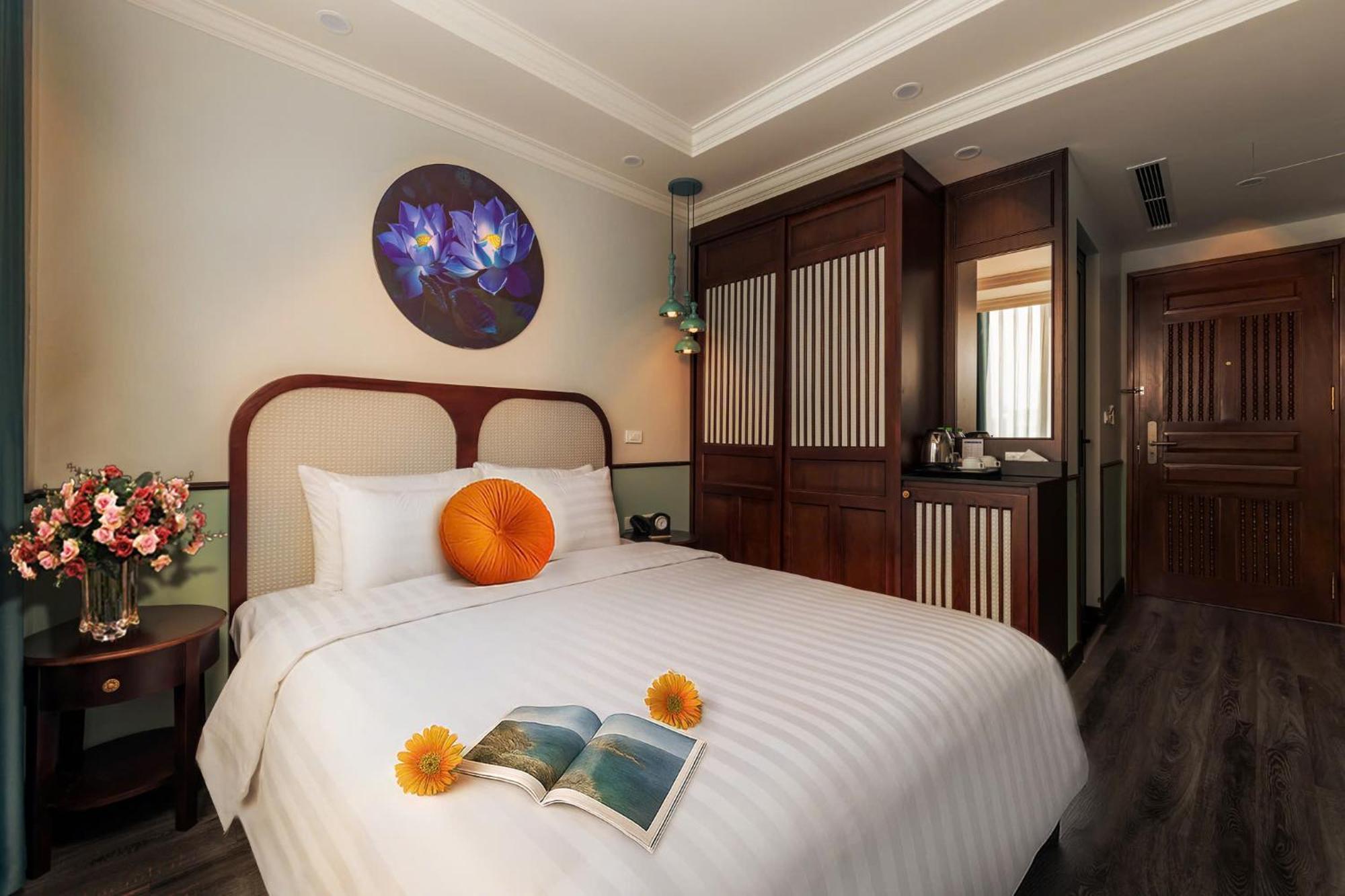 Lotusama Hotel 4*