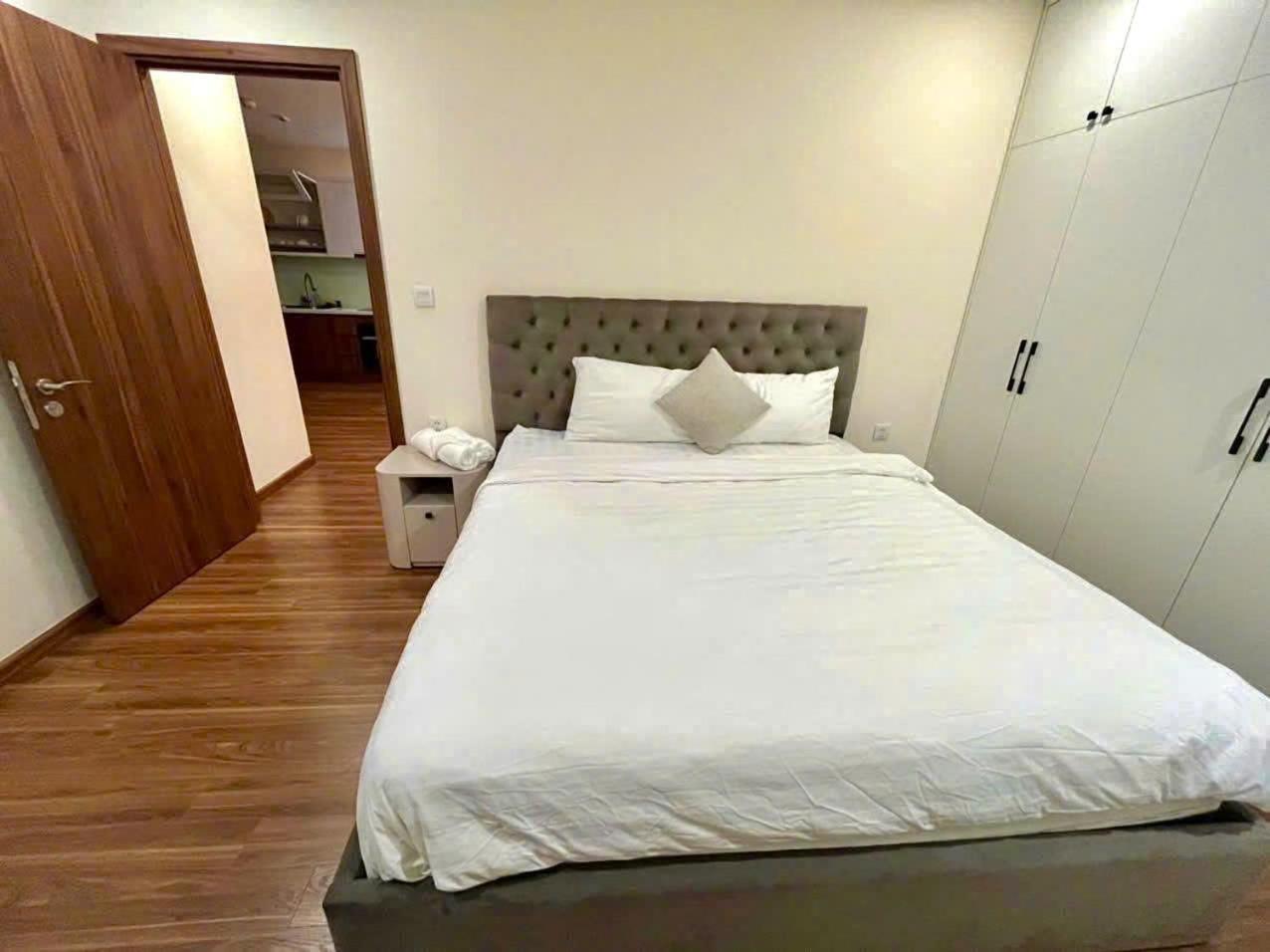 Asahi Luxstay - Golden Park Big Corner With Cau Giay Park View * Hanoi