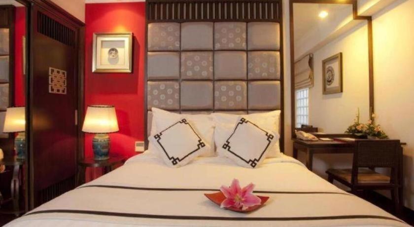 Hotel Church Boutique Hang Trong 4*