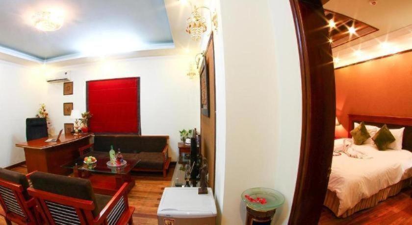 Atrium Hotel 3*
