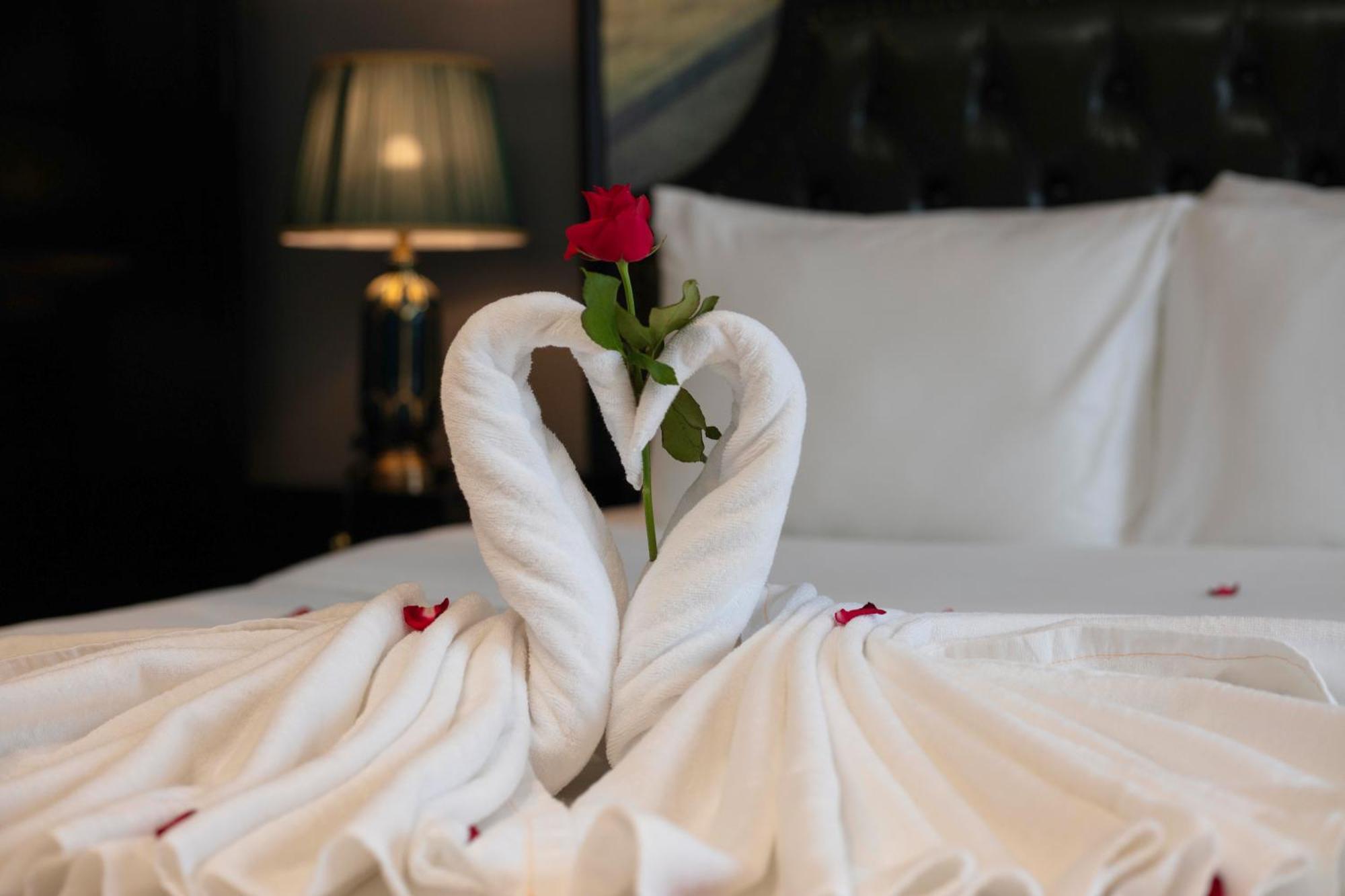 View & Travel Hotel Hanoi