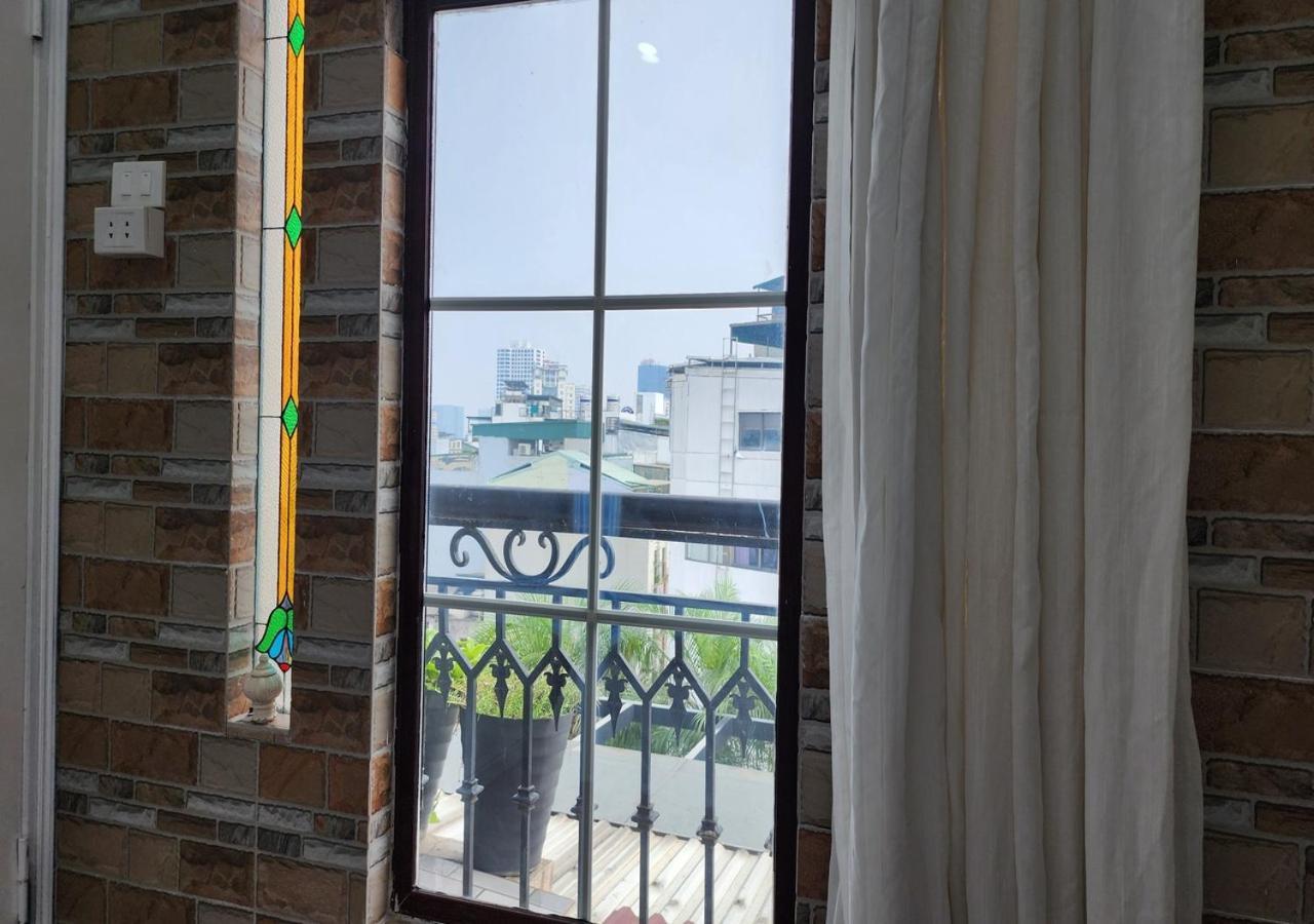 Apartment Sumitomo 2 No 48 Lane 12 Dao Tan Street *