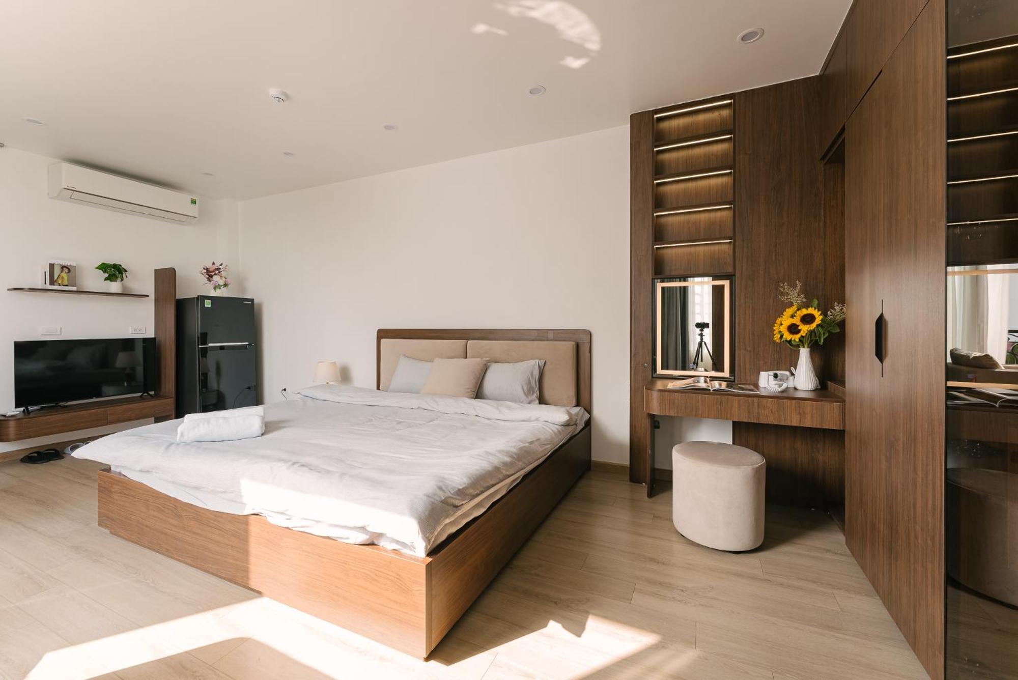 Crescendo Stylist Lakeview Pangsapuri Hanoi