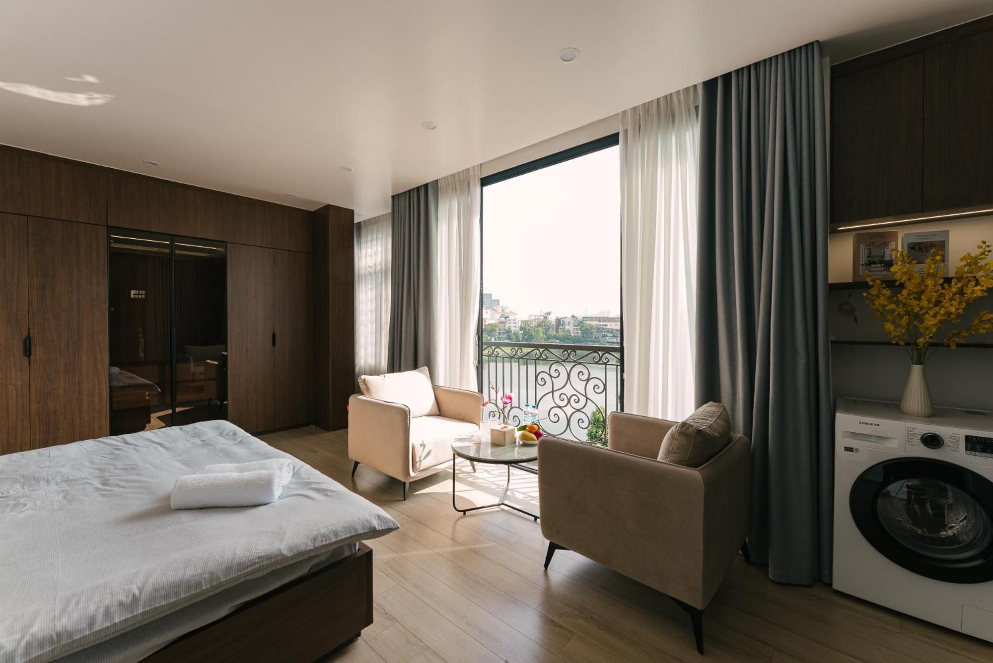 Apartment Crescendo Stylist Lakeview Hanoi