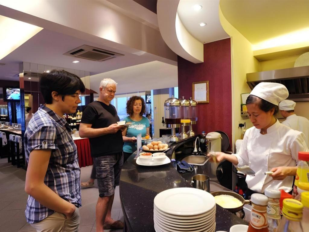 Cosiana 3* Hanoi
