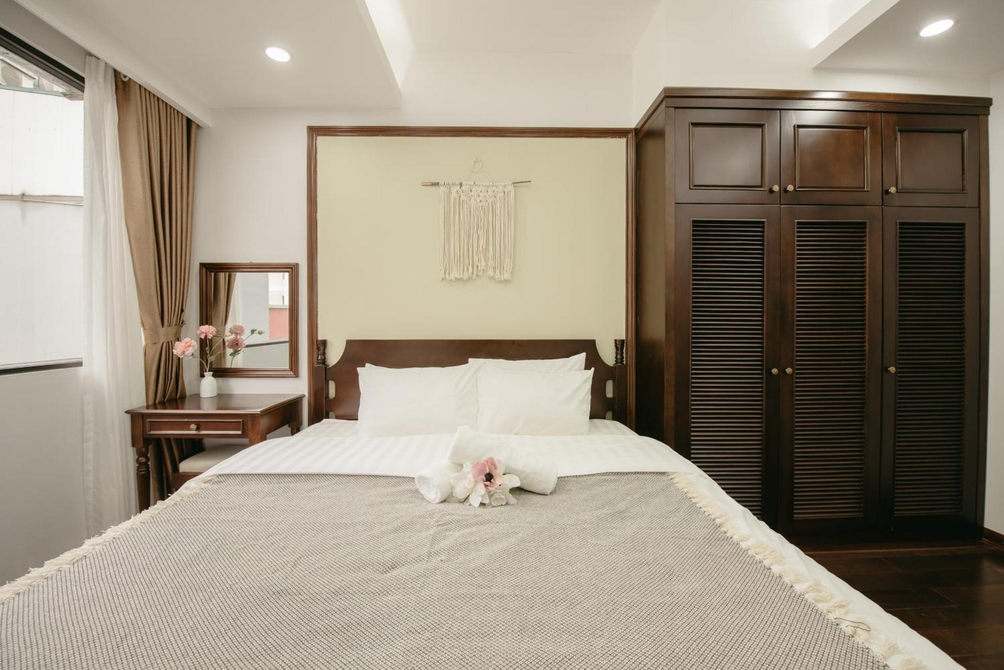 Lunaria Two Bedroom - The Epicenter Of Luxury And Convenience *