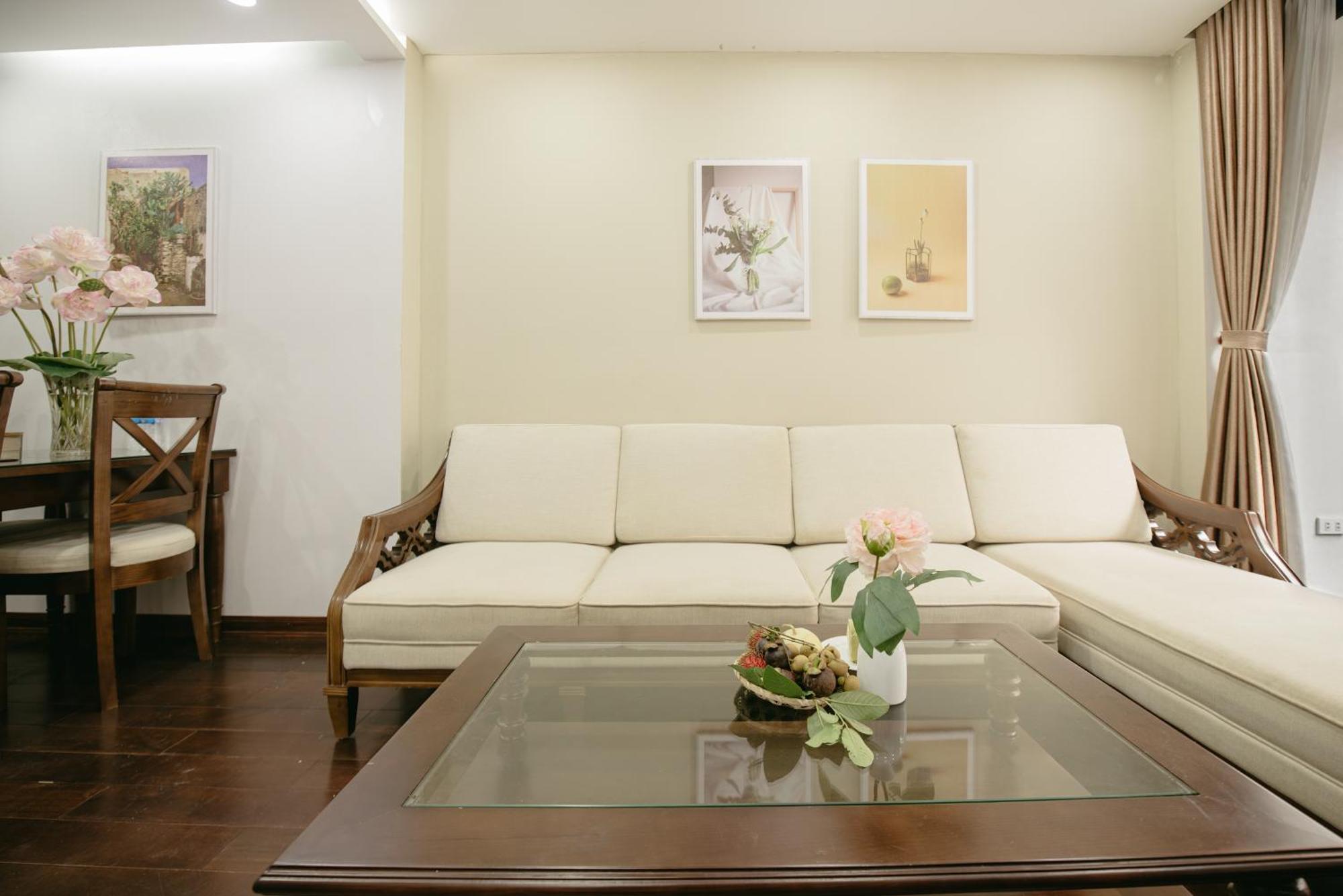 Lunaria Two Bedroom - The Epicenter Of Luxury And Convenience *