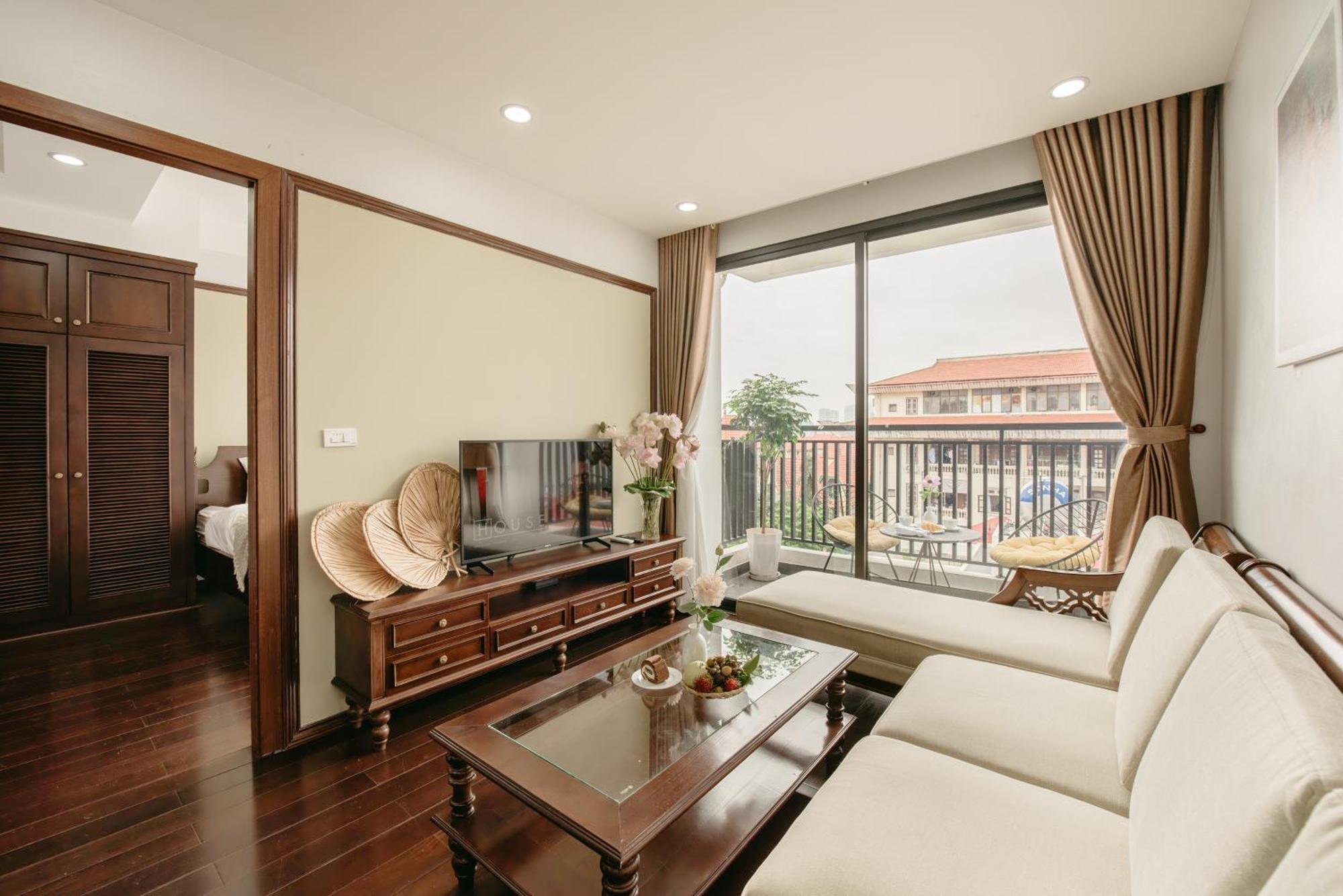 Lunaria Two Bedroom - The Epicenter Of Luxury And Convenience *