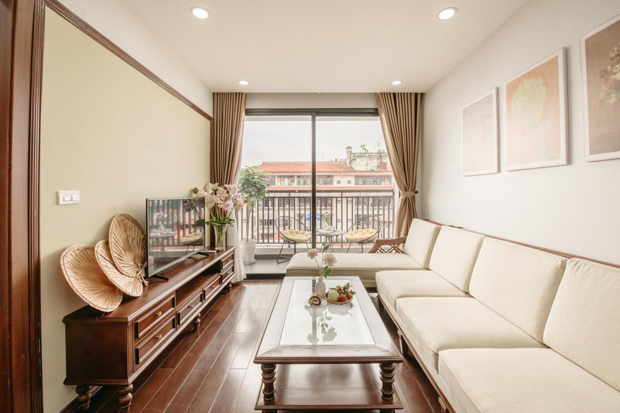 Lunaria Two Bedroom - The Epicenter Of Luxury And Convenience
