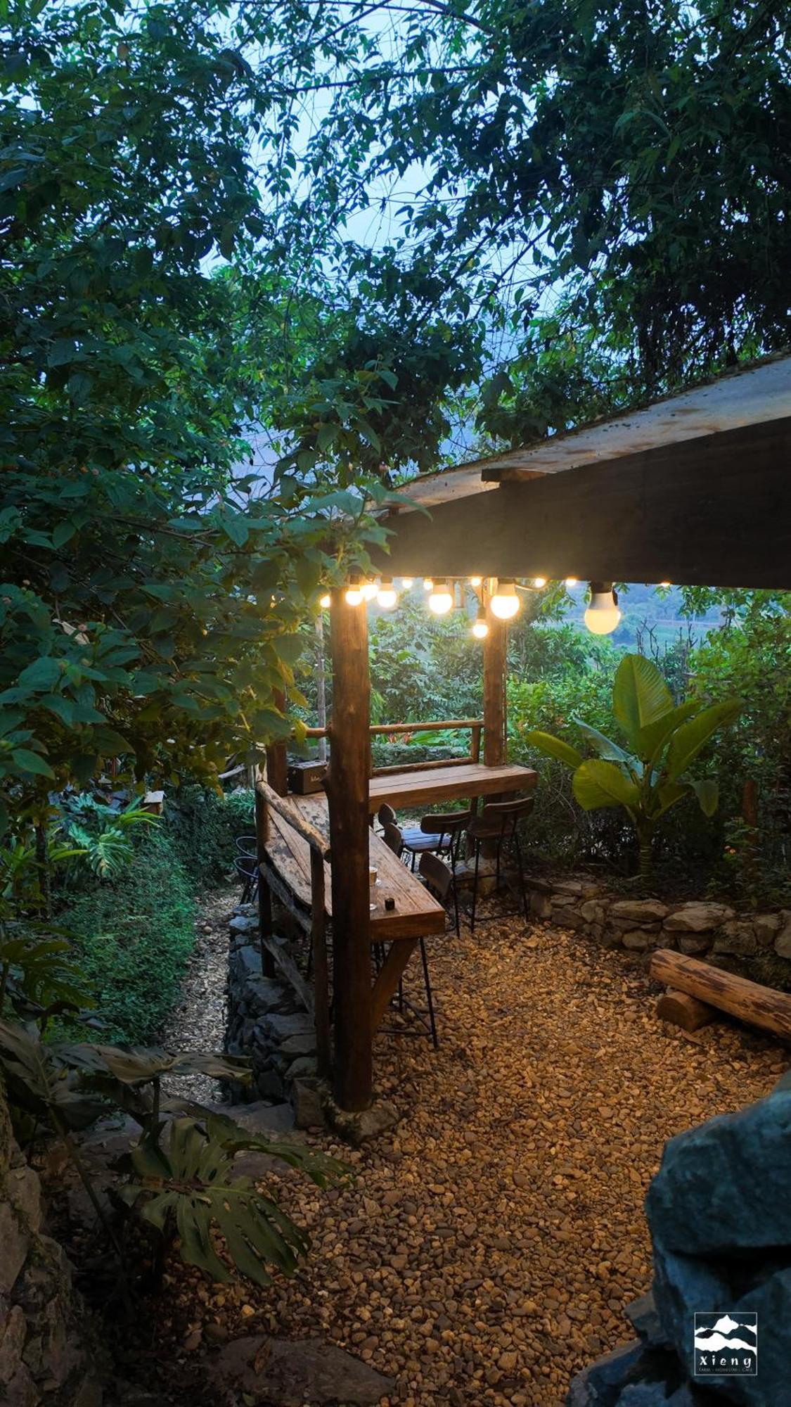 Xieng Retreat
