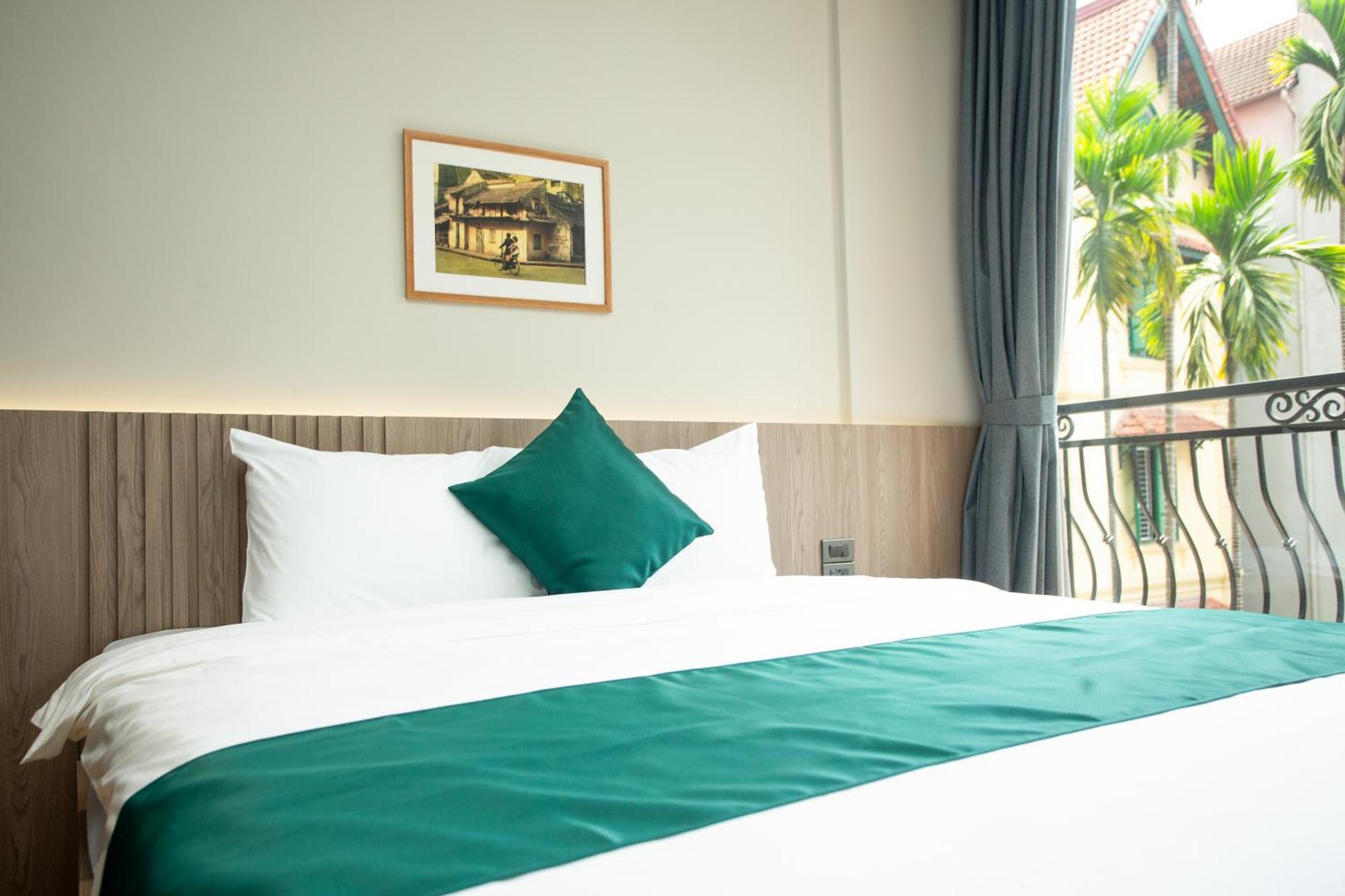 The Lumi West By Xoi Residences * Hanói