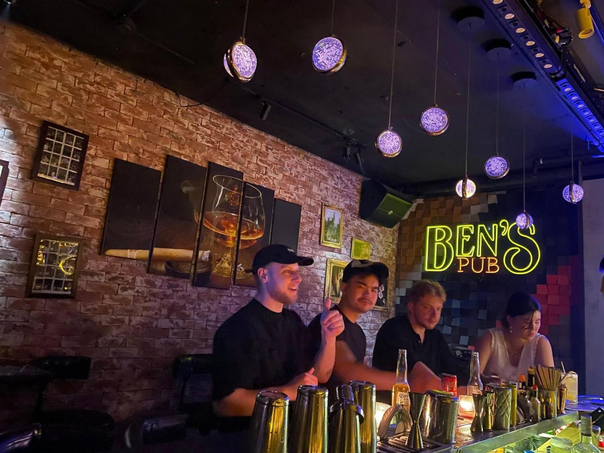 Hotel Ben's Signature And - Center