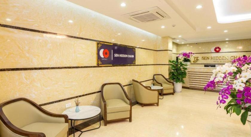 Sen Hidden Charm Hanoi