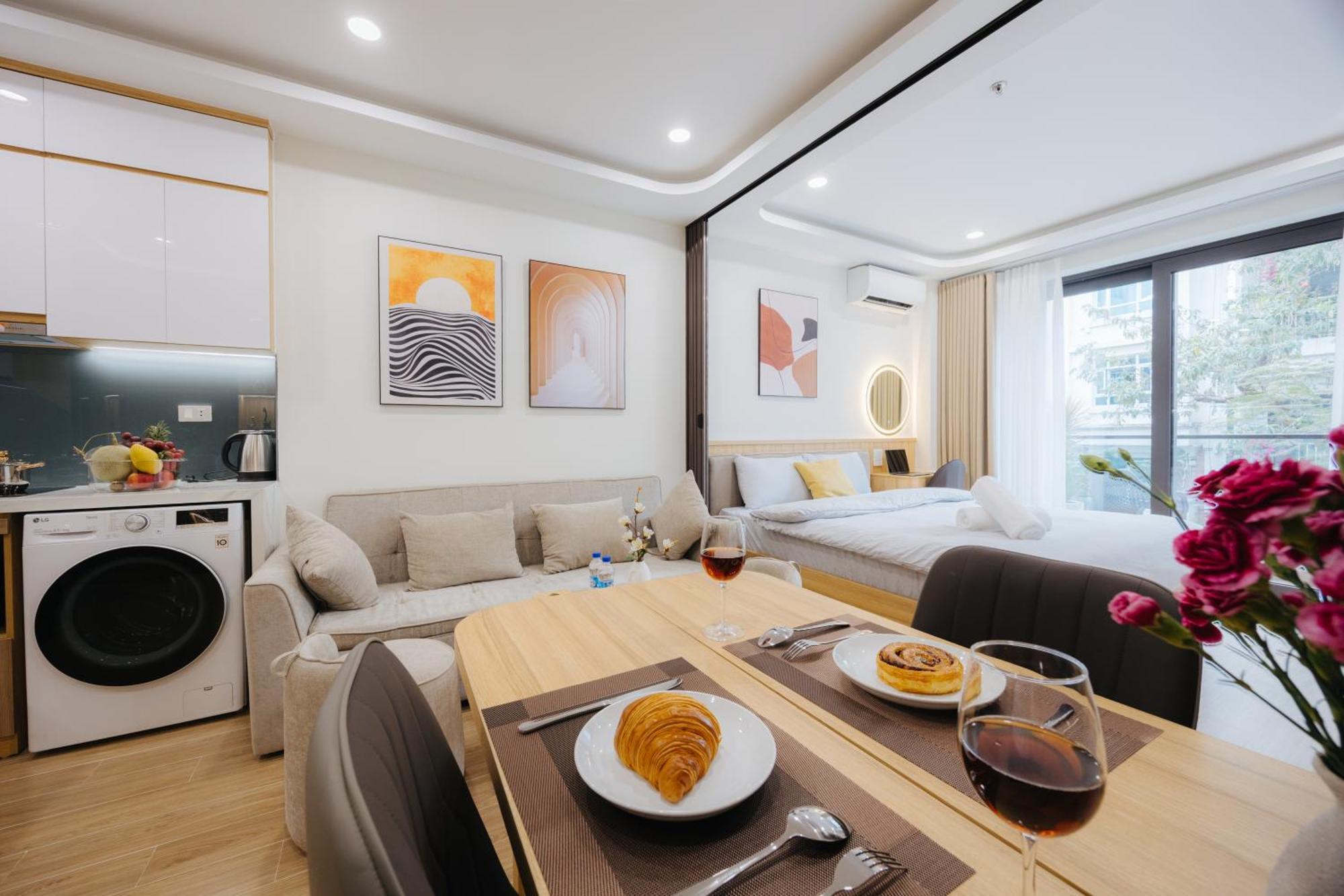 Wisteria Luxury * Hà Nội