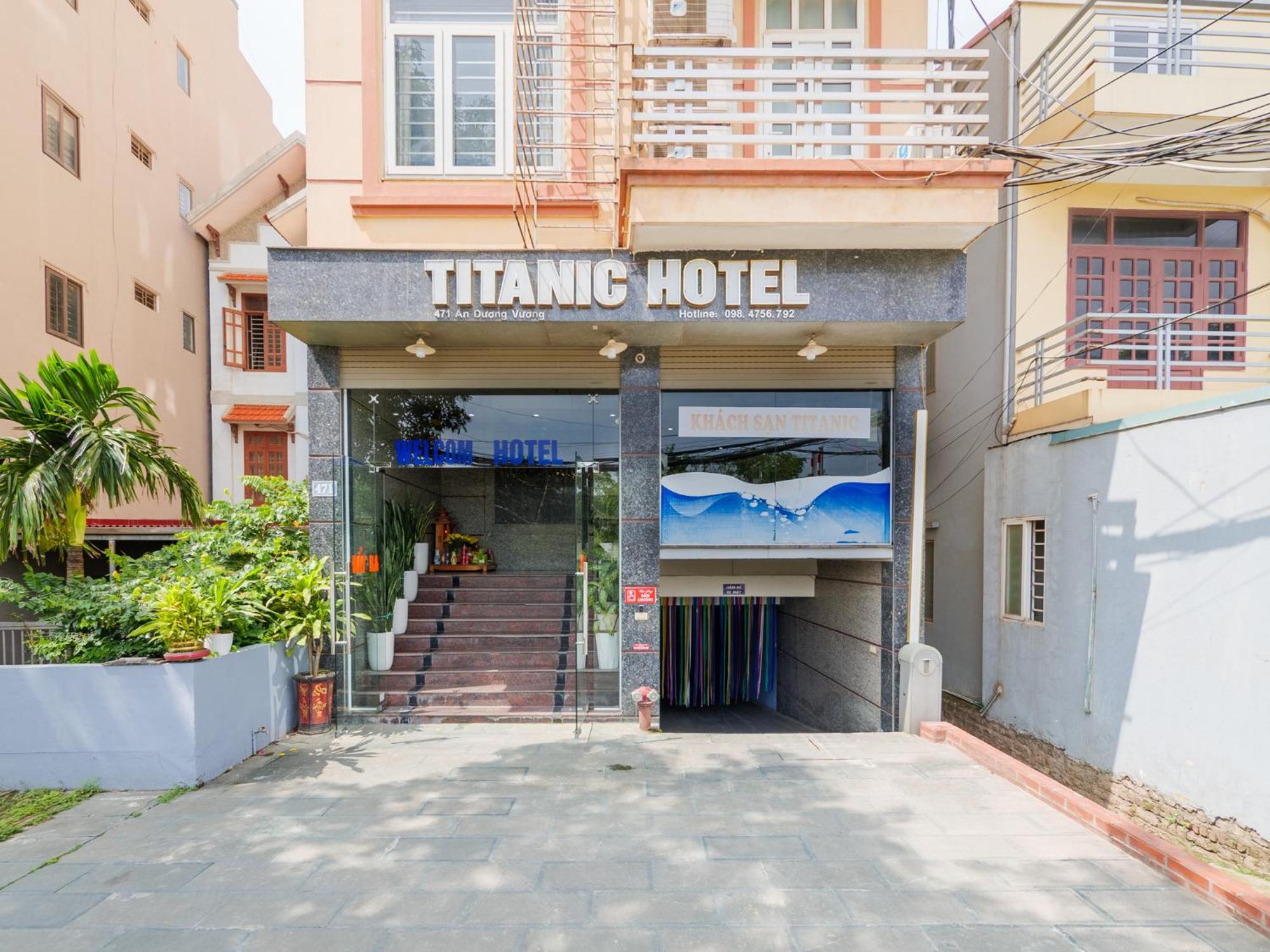 Titanic Hà Nội