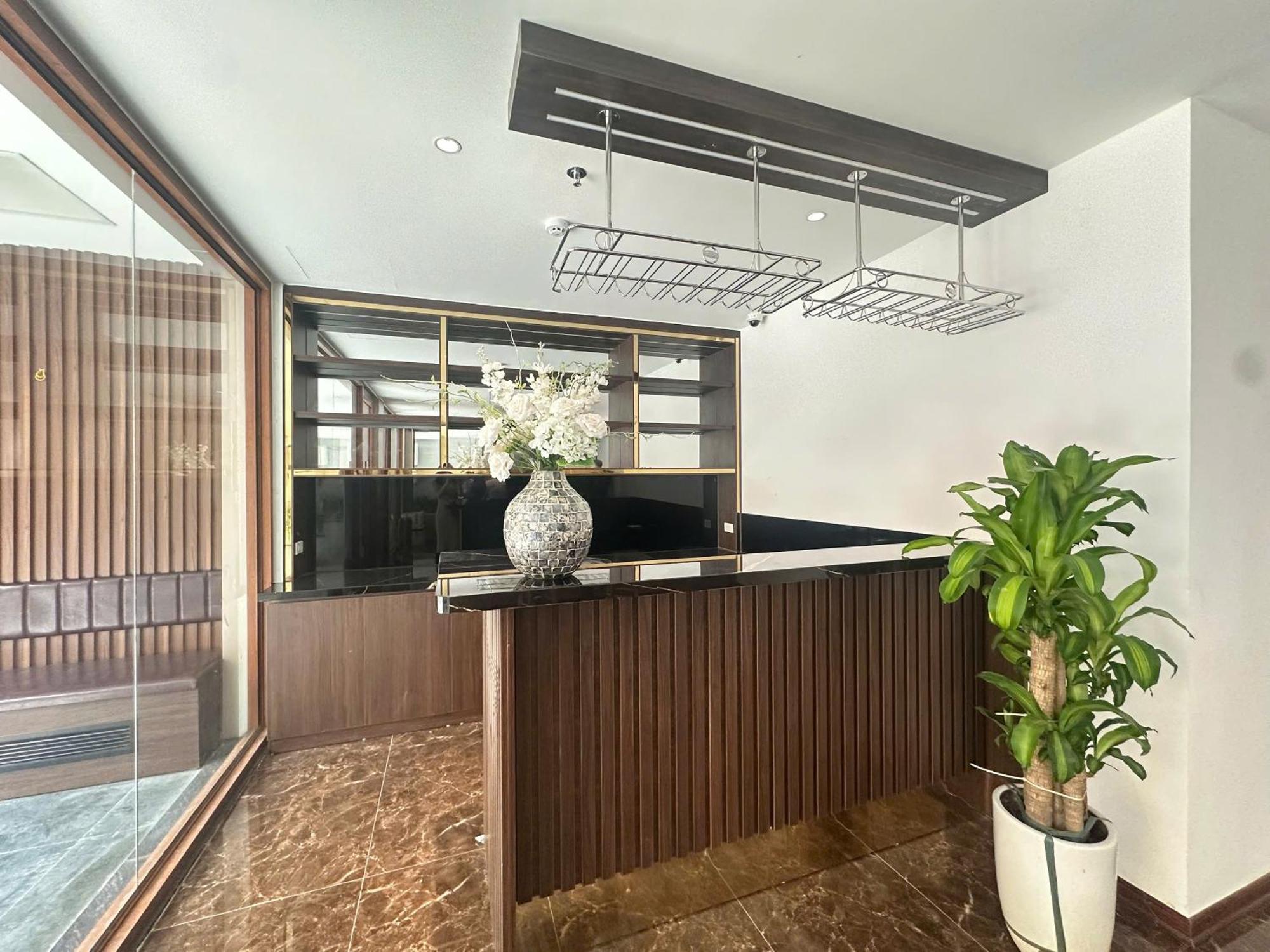 Luxe Paradise Truc Bach * Hanoi