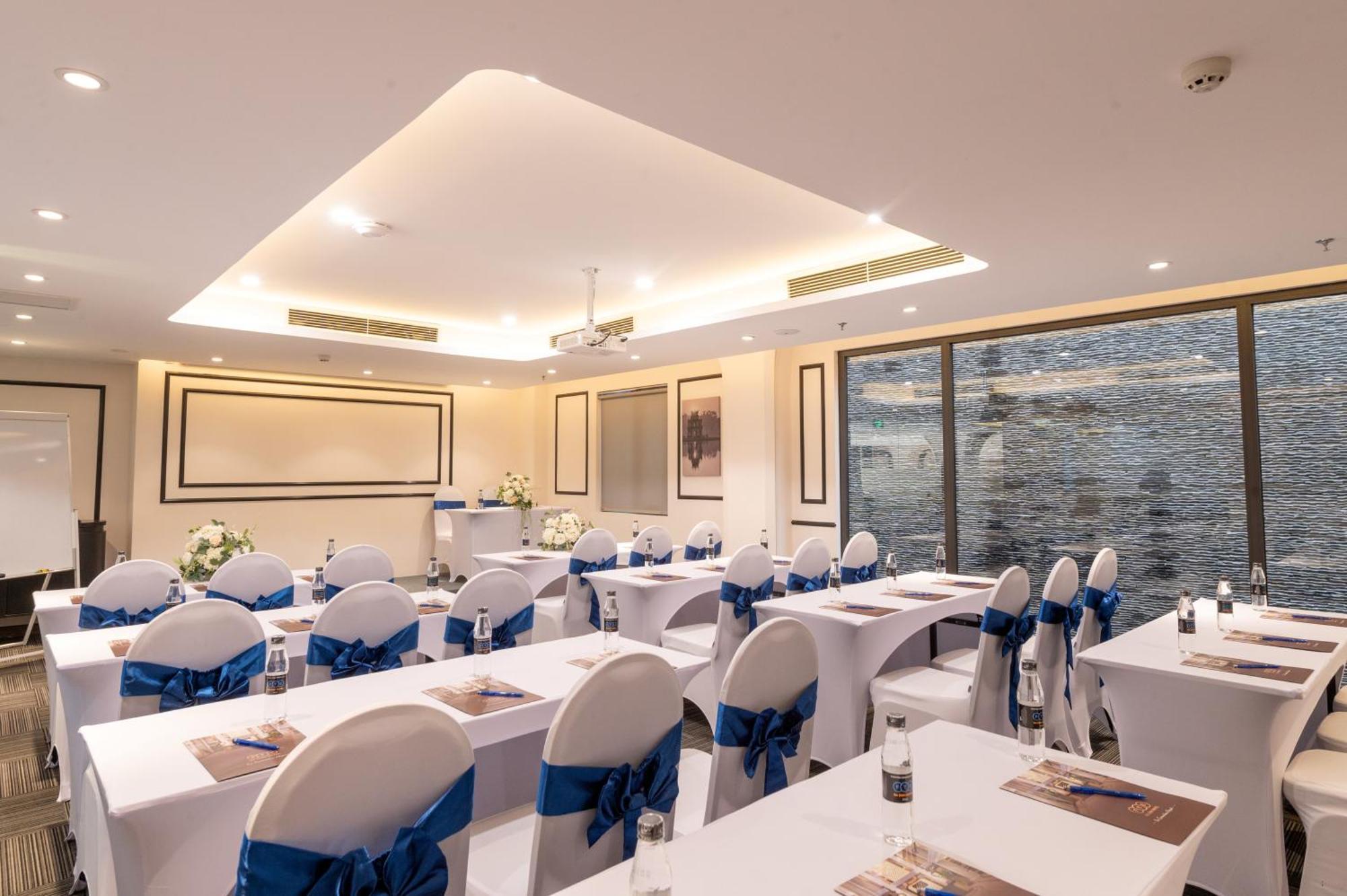 Fte Ba Dinh Hotel
