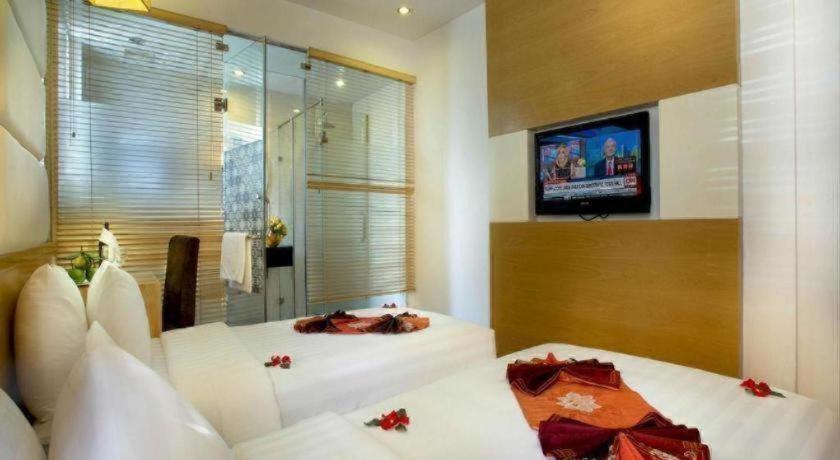 Tu Linh Palace Hotel 3*