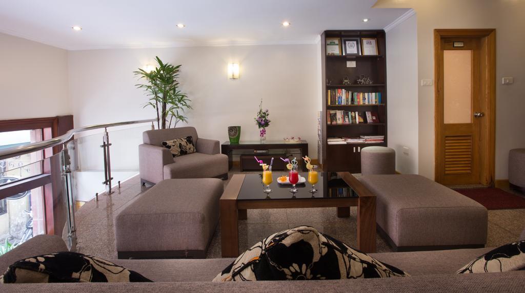 Eliana Ruby & Travel Hotel