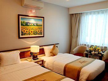 Luxeden Hotel 4*