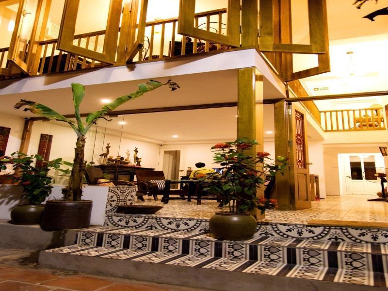 Maison D'orient 2*