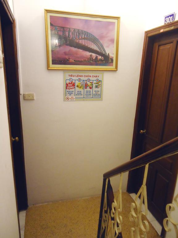 North N.2 *