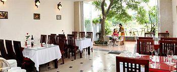 Hotel Wild Lotus - Xuan Dieu